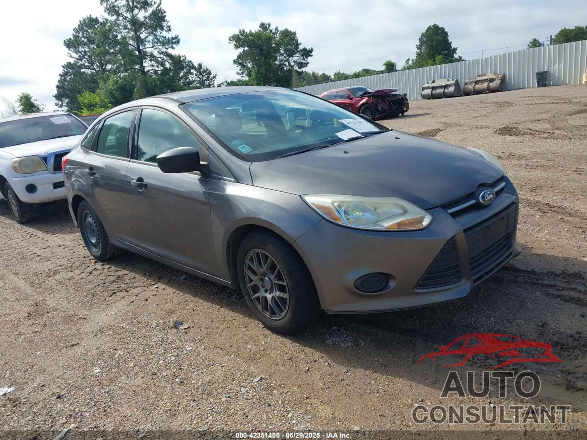 FORD FOCUS 2012 - 1FAHP3E27CL446102
