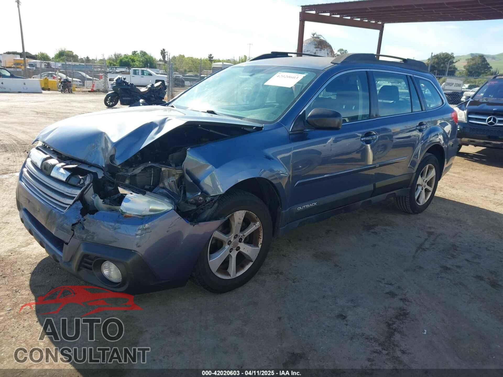 SUBARU OUTBACK 2014 - 4S4BRBAC4E3241838