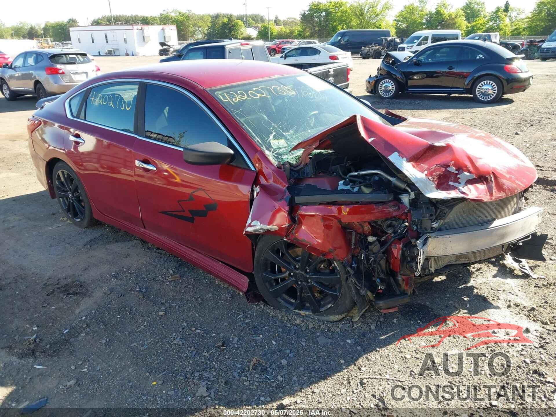 NISSAN ALTIMA 2017 - 1N4AL3AP9HC268148