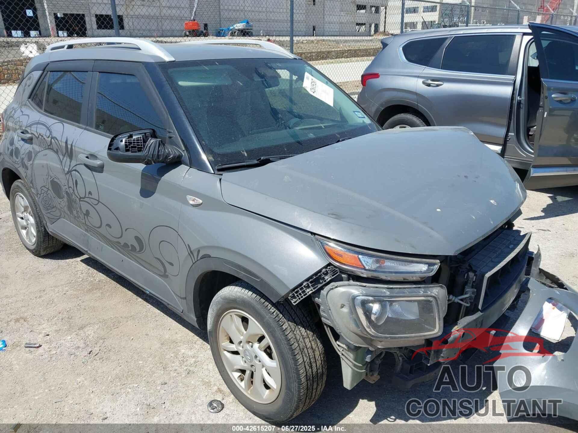 HYUNDAI VENUE 2020 - KMHRC8A39LU018026