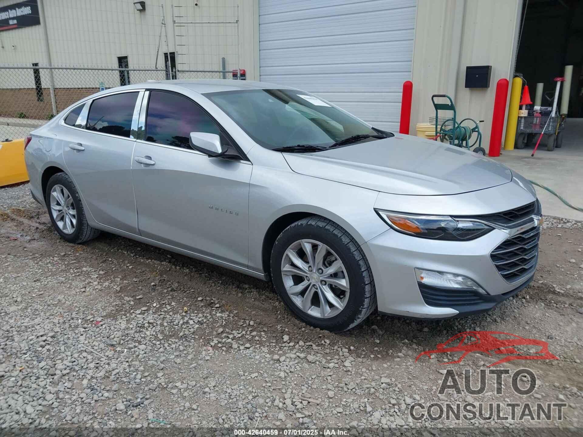 CHEVROLET MALIBU 2021 - 1G1ZD5ST3MF070832