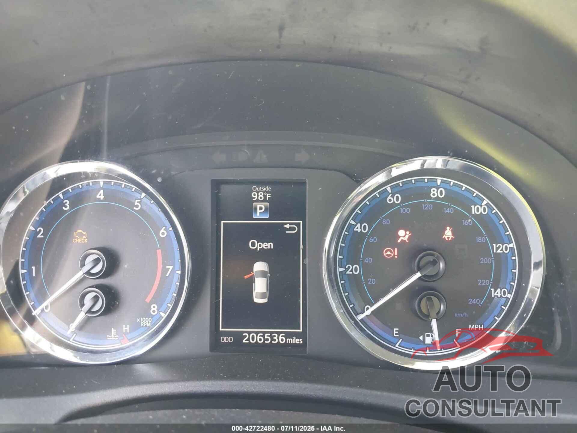 TOYOTA COROLLA 2017 - 2T1BURHE5HC774361
