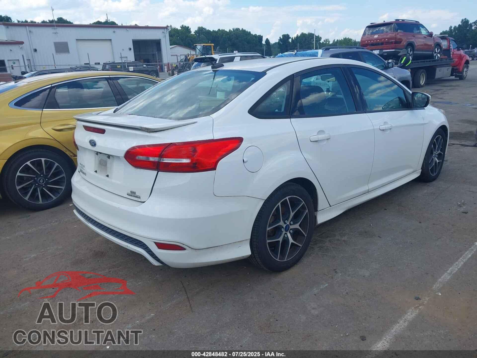 FORD FOCUS 2016 - 1FADP3F22GL401877