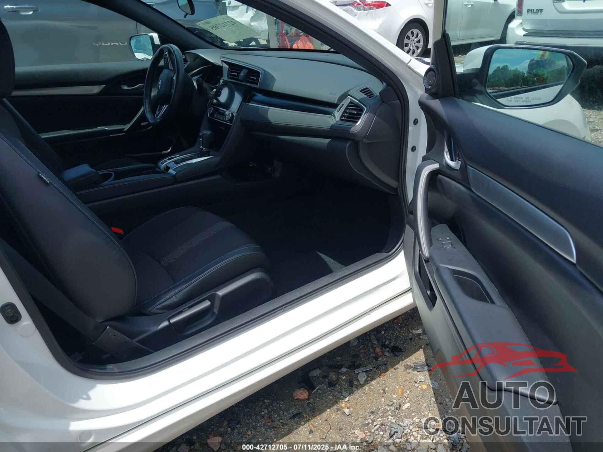HONDA CIVIC 2019 - 2HGFC4B88KH300607
