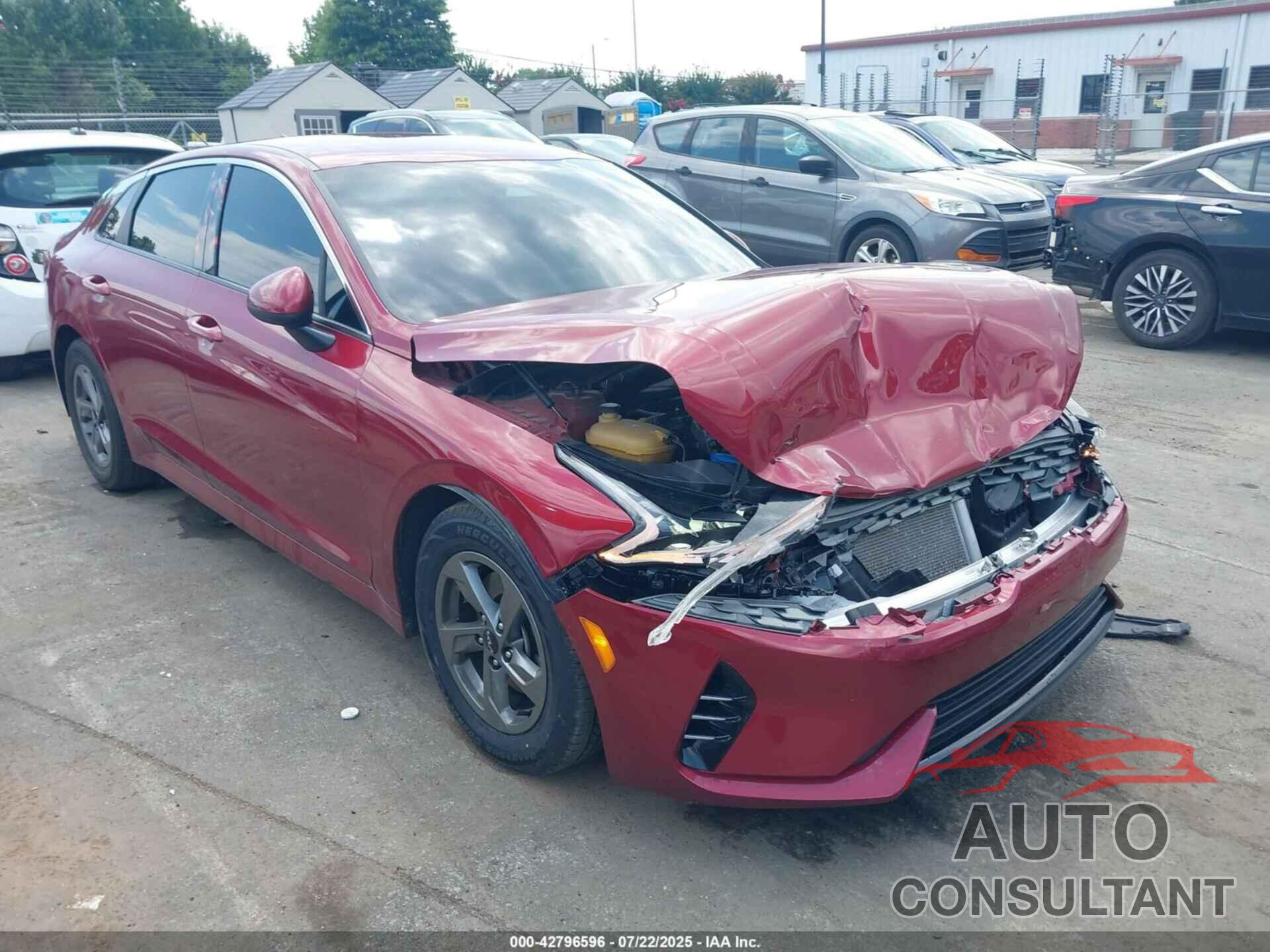 KIA K5 2022 - 5XXG14J26NG114061