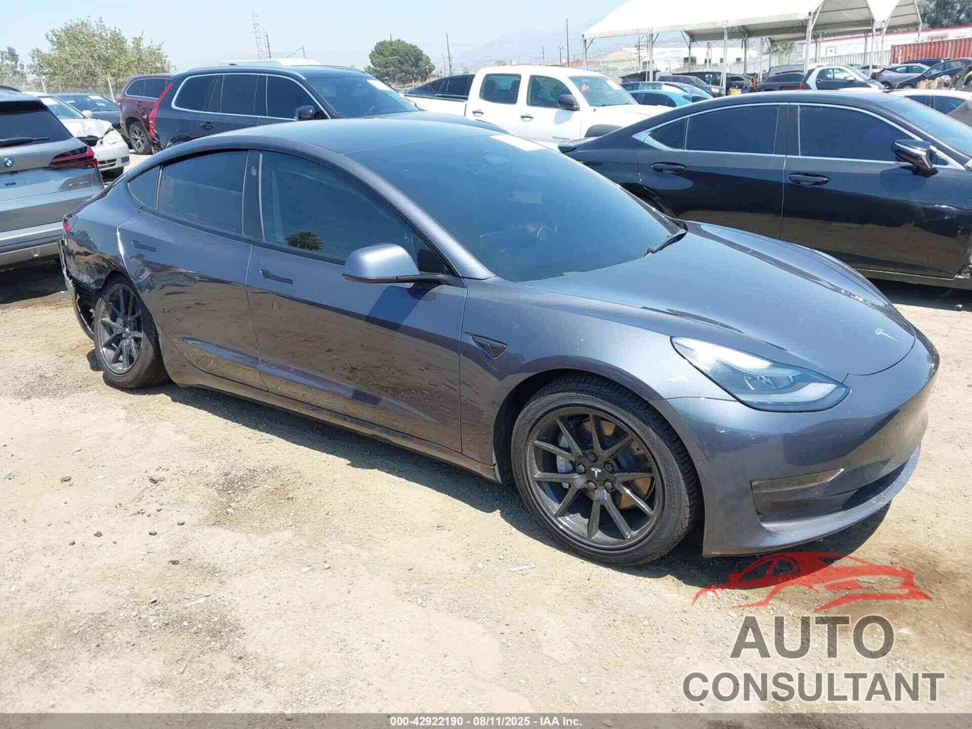 TESLA MODEL 3 2022 - 5YJ3E1EB1NF120218