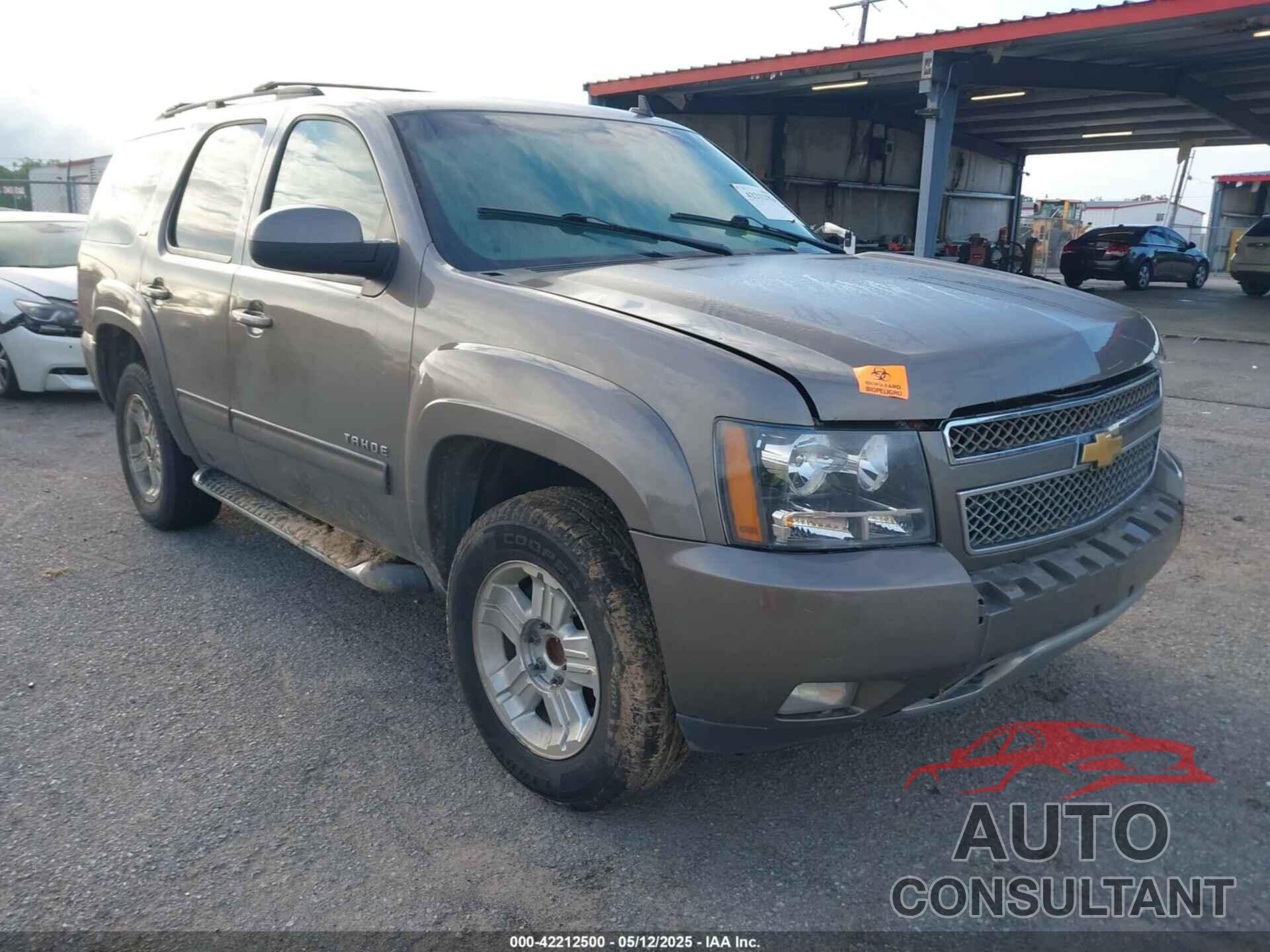 CHEVROLET TAHOE 2012 - 1GNSCBE03CR261019