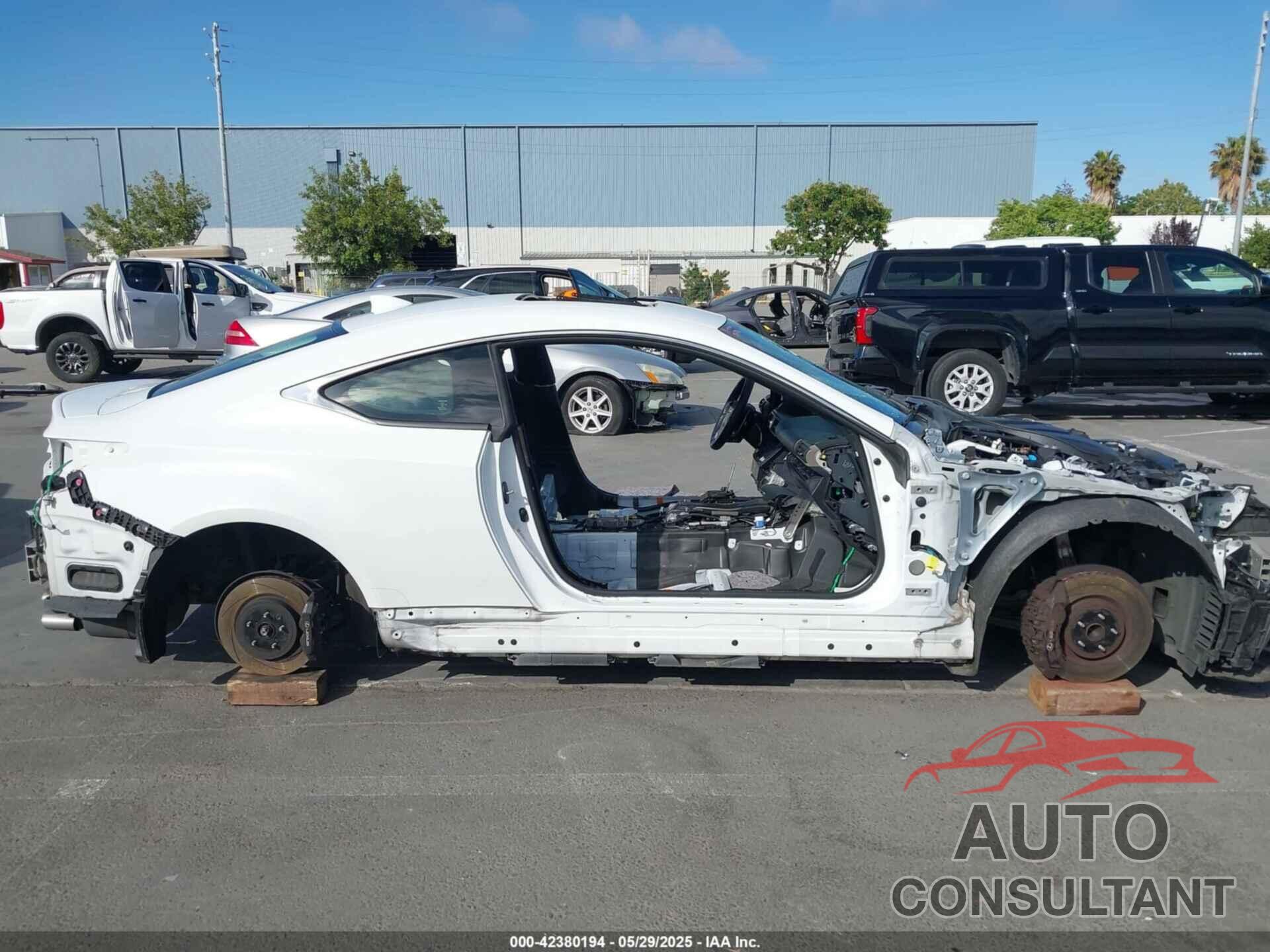 LEXUS RC F 2015 - JTHHP5BC3F5004492
