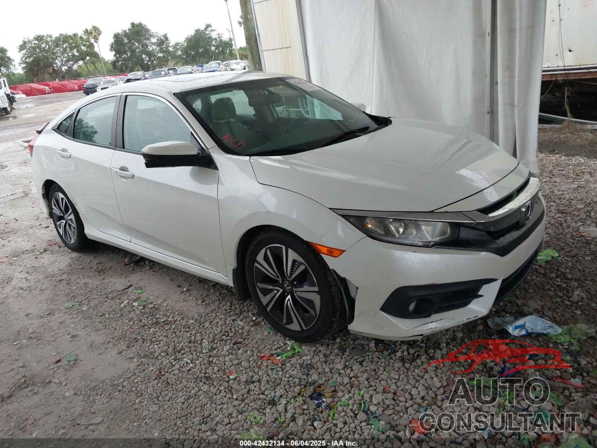 HONDA CIVIC 2017 - 19XFC1F78HE025582