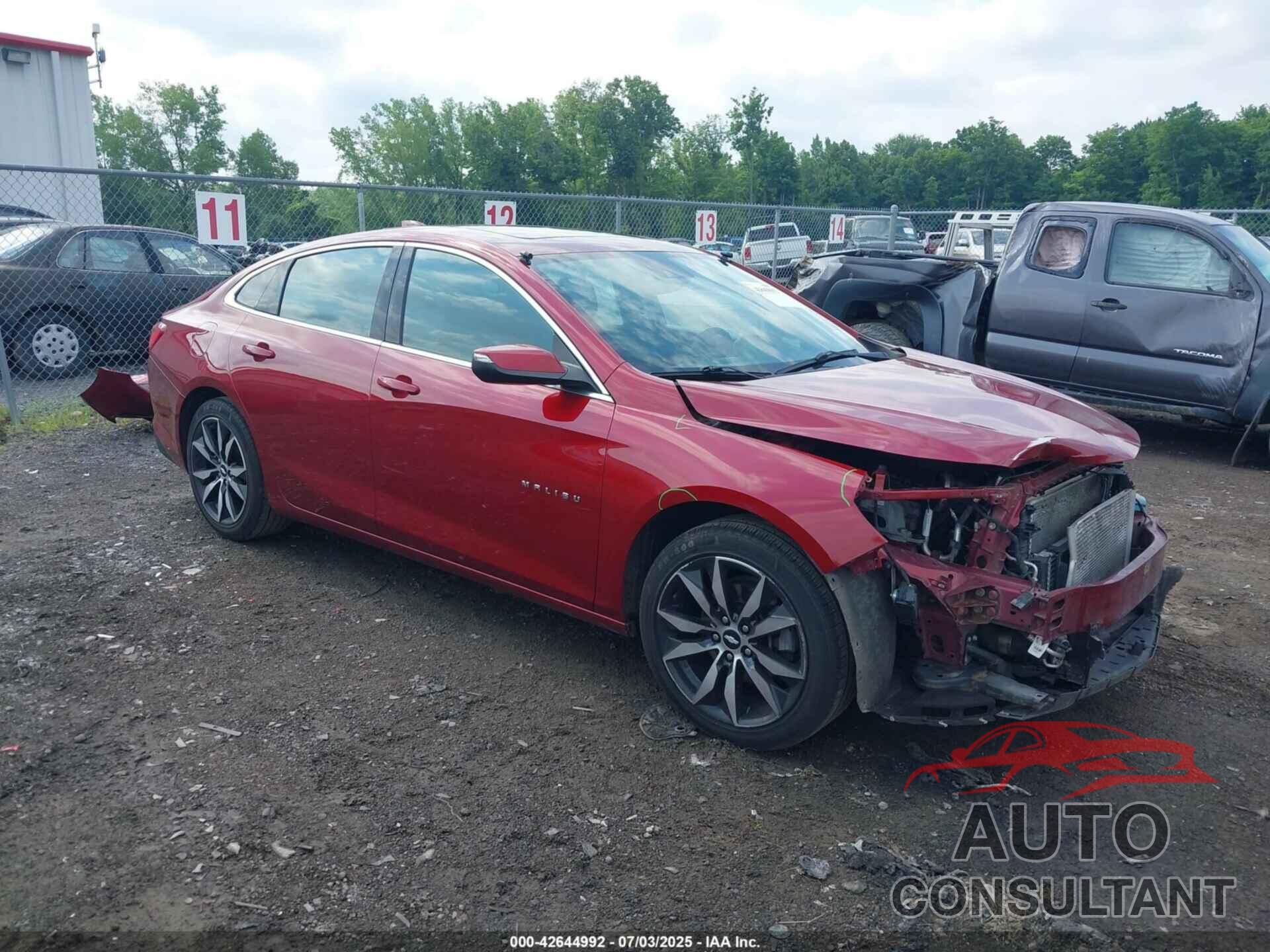 CHEVROLET MALIBU 2018 - 1G1ZD5STXJF135719