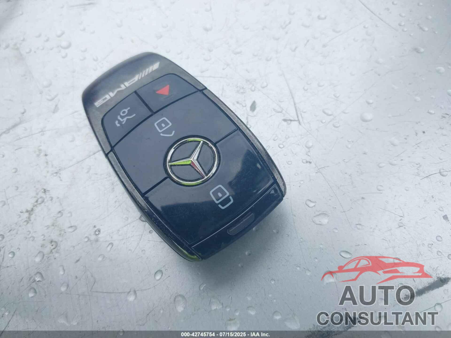 MERCEDES-BENZ AMG CLA 35 2023 - W1K5J5BB8PN404942