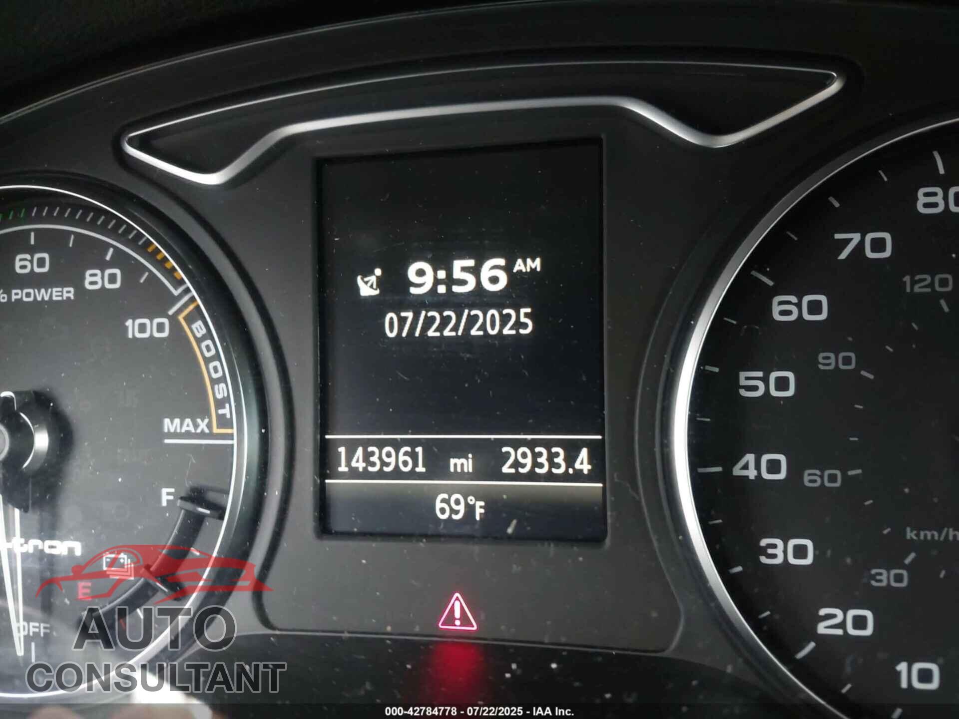 AUDI A3 E-TRON 2016 - WAUTPBFF2GA028058