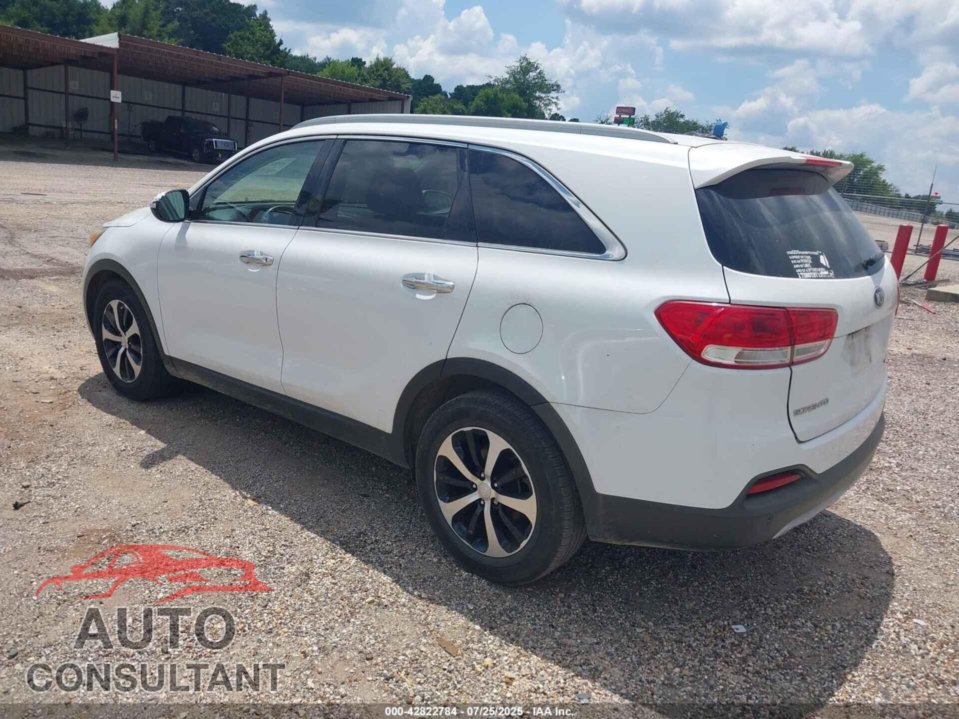 KIA SORENTO 2016 - 5XYPH4A13GG014257