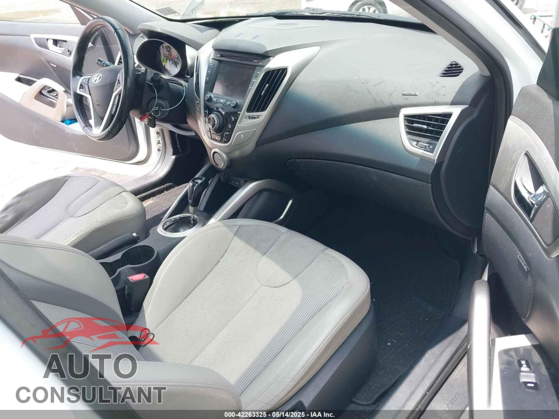 HYUNDAI VELOSTER 2012 - KMHTC6AD2CU051503