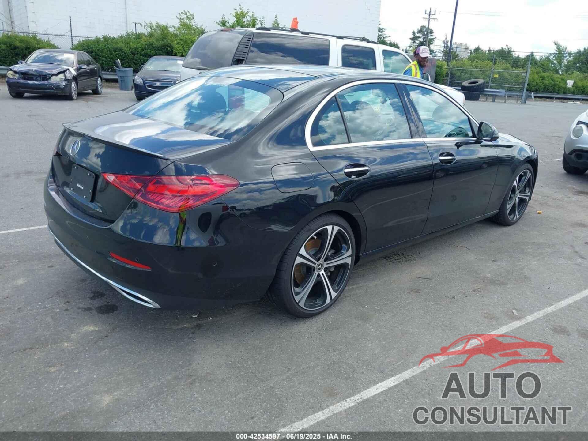 MERCEDES-BENZ C 300 2023 - W1KAF4GB7PR126398