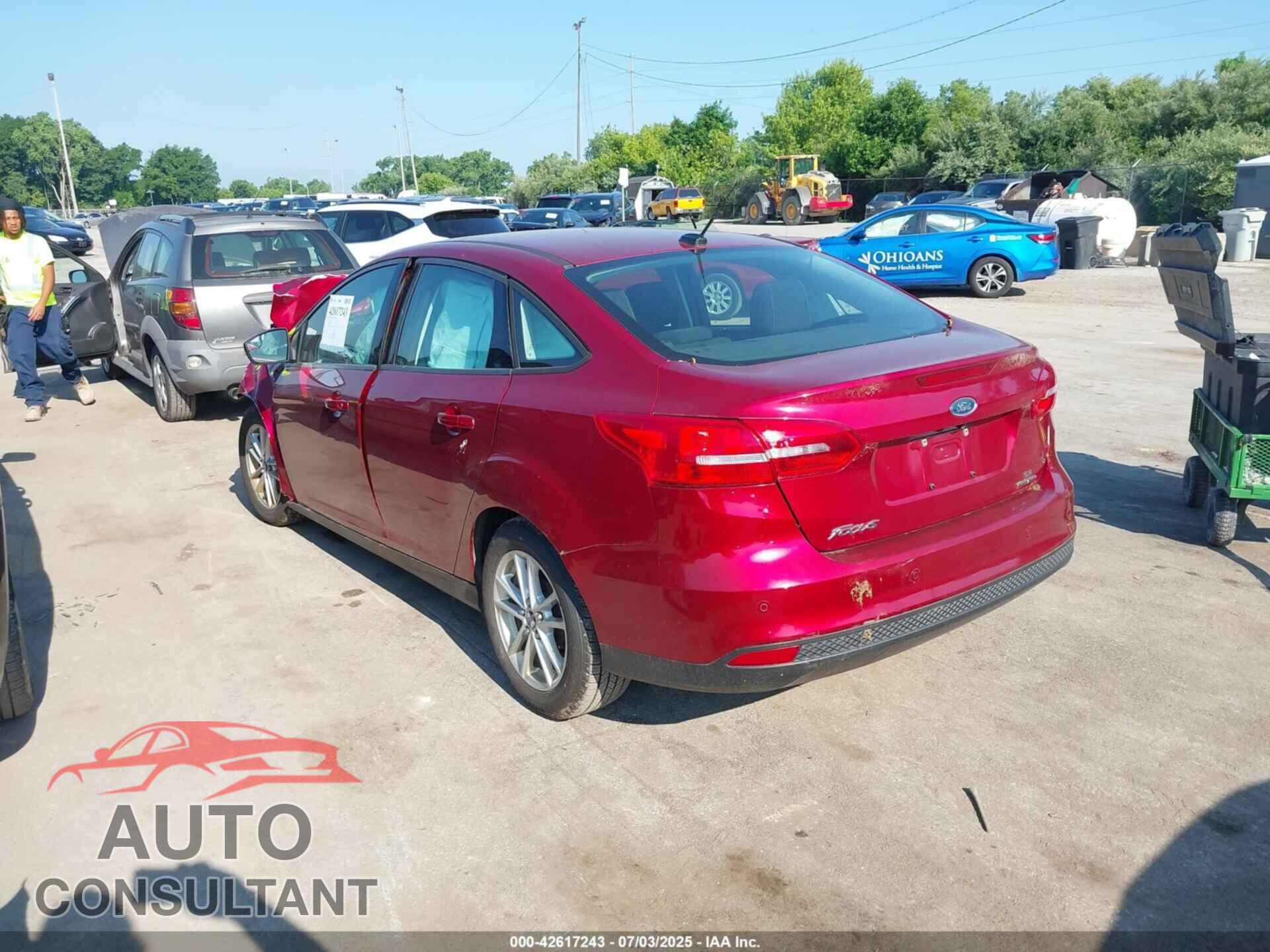 FORD FOCUS 2015 - 1FADP3F23FL340120