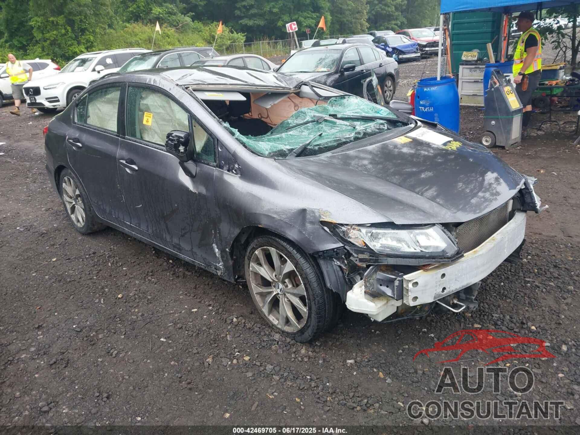 HONDA CIVIC 2015 - 19XFB2E58FE040430