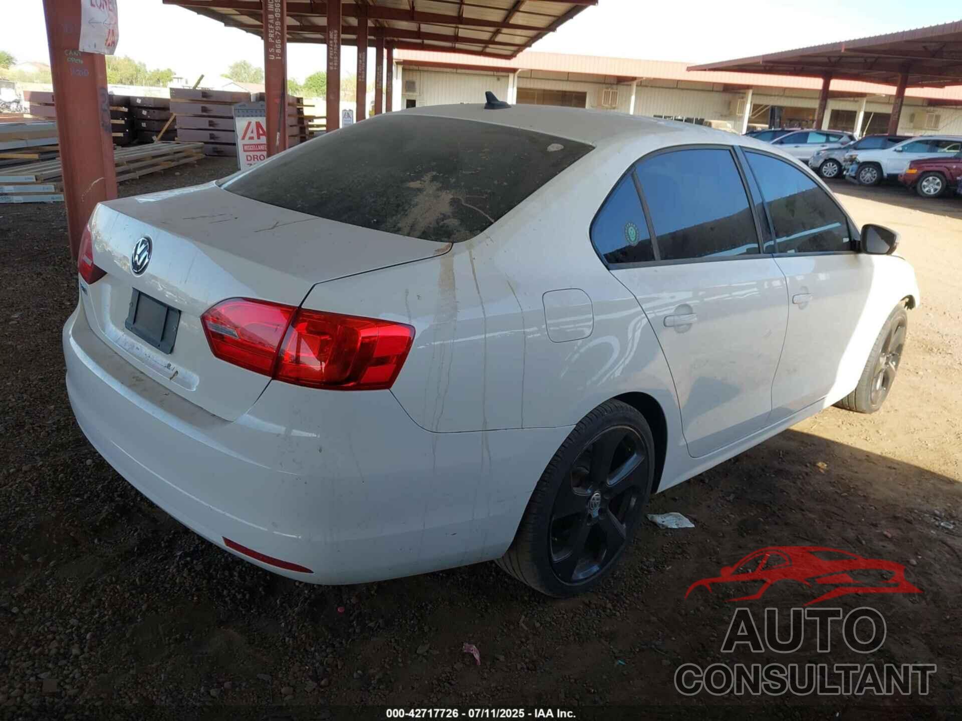 VOLKSWAGEN JETTA 2014 - 3VWD17AJXEM226644