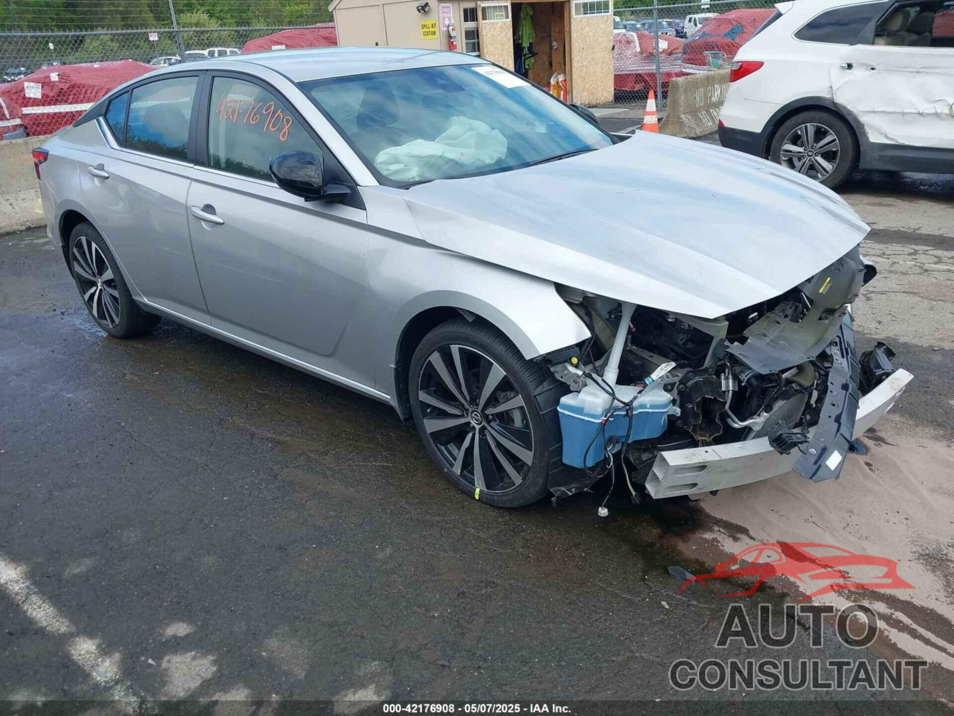 NISSAN ALTIMA 2022 - 1N4BL4CW5NN388690
