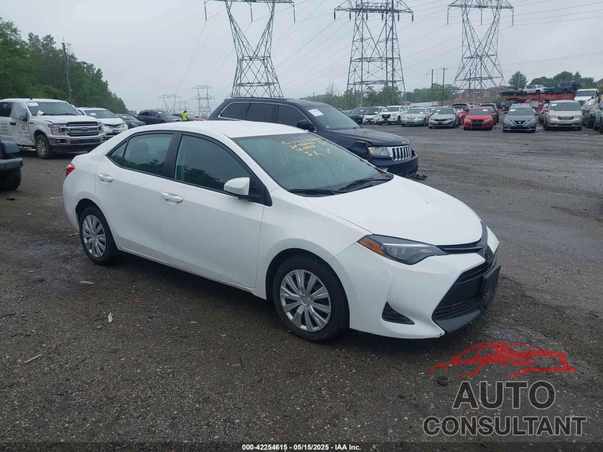 TOYOTA COROLLA 2018 - 2T1BURHE8JC099157
