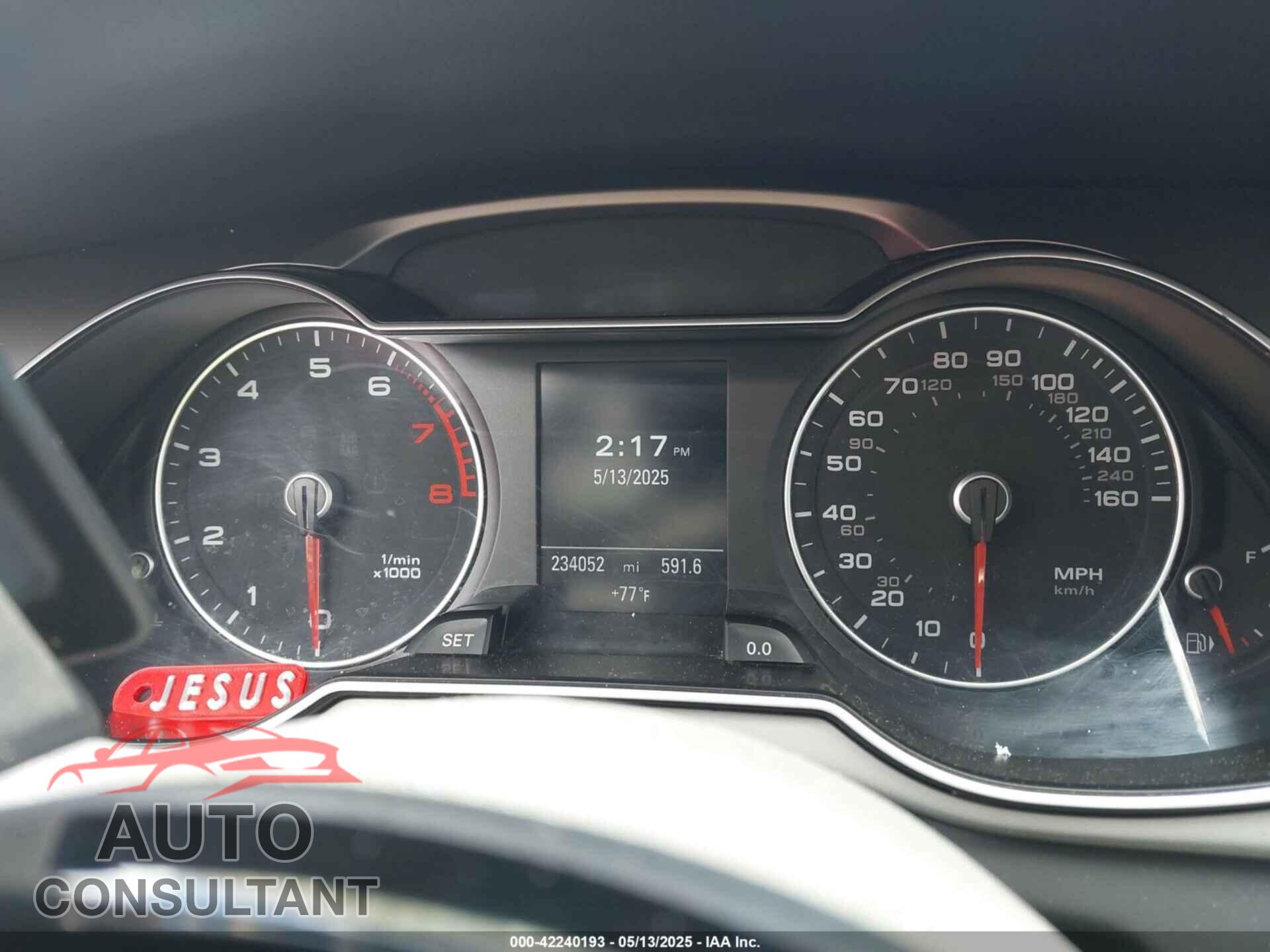 AUDI A4 2013 - WAUEFAFL0DN025708