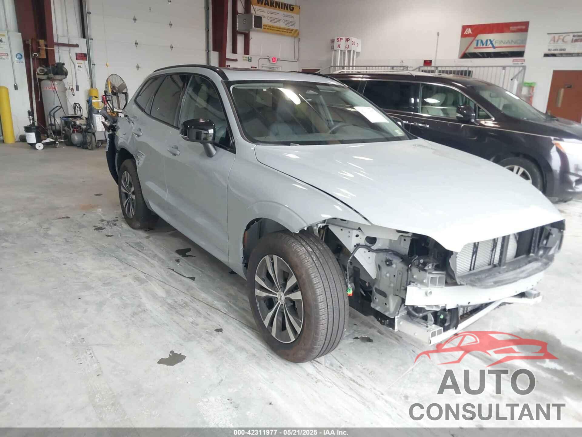 VOLVO XC60 2025 - YV4M12RJ5S1012032