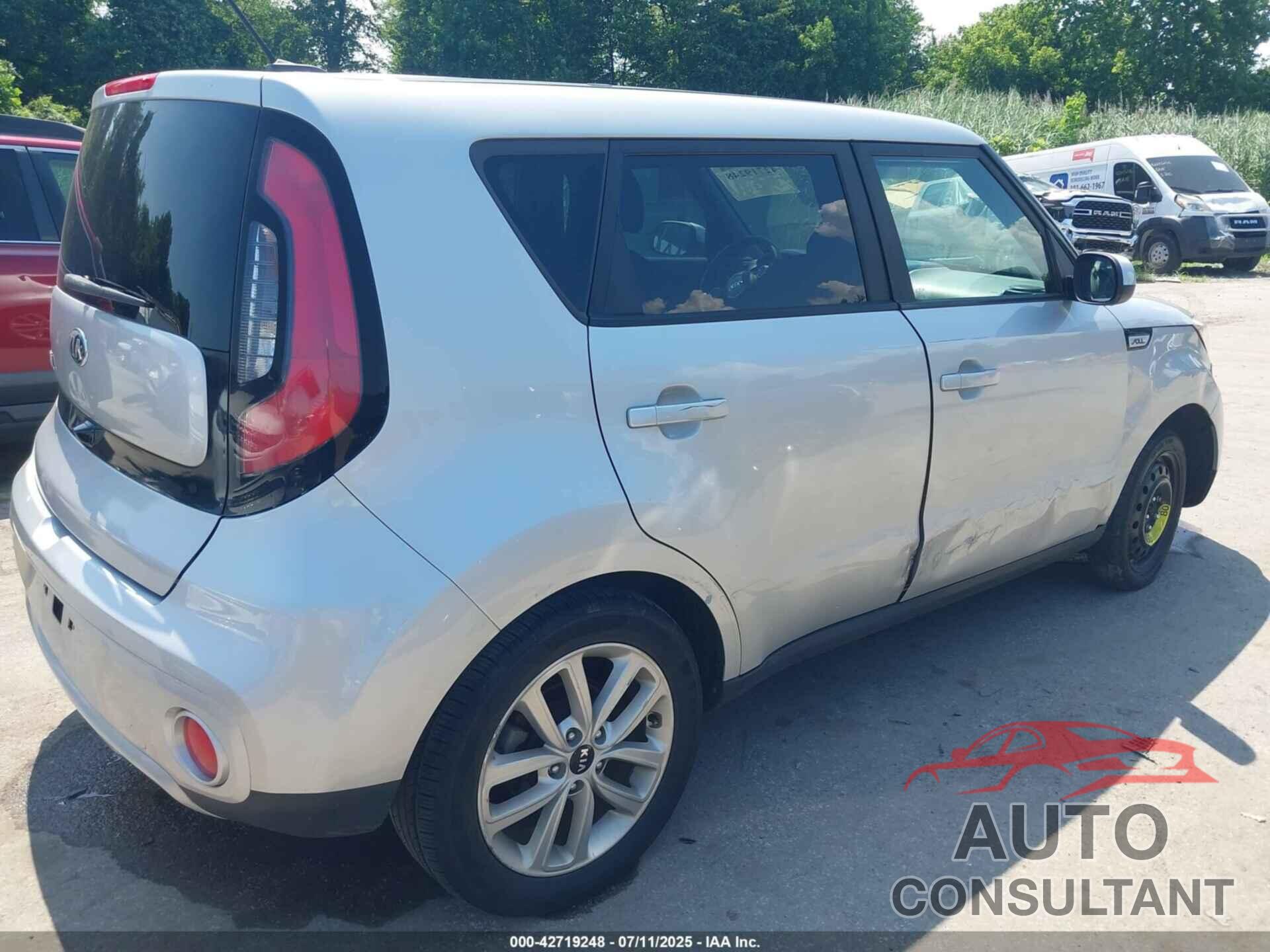 KIA SOUL 2017 - KNDJP3A5XH7430813