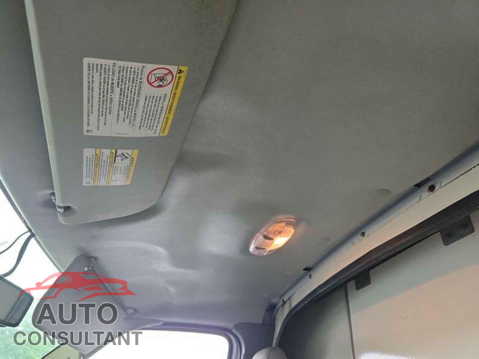 FORD ECONOLINE 2019 - 1FDWE3F65KDC16894