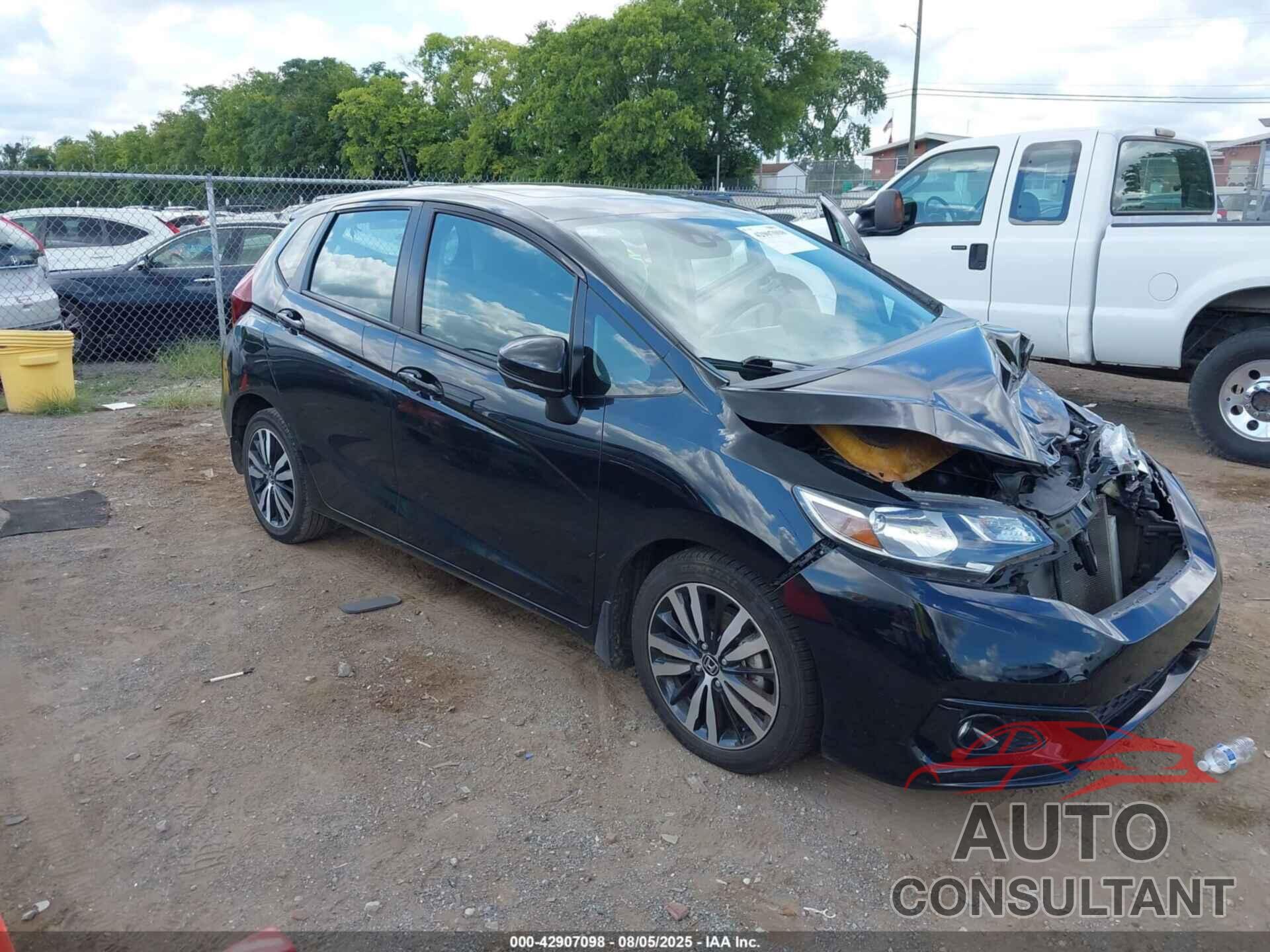 HONDA FIT 2019 - 3HGGK5H82KM731322
