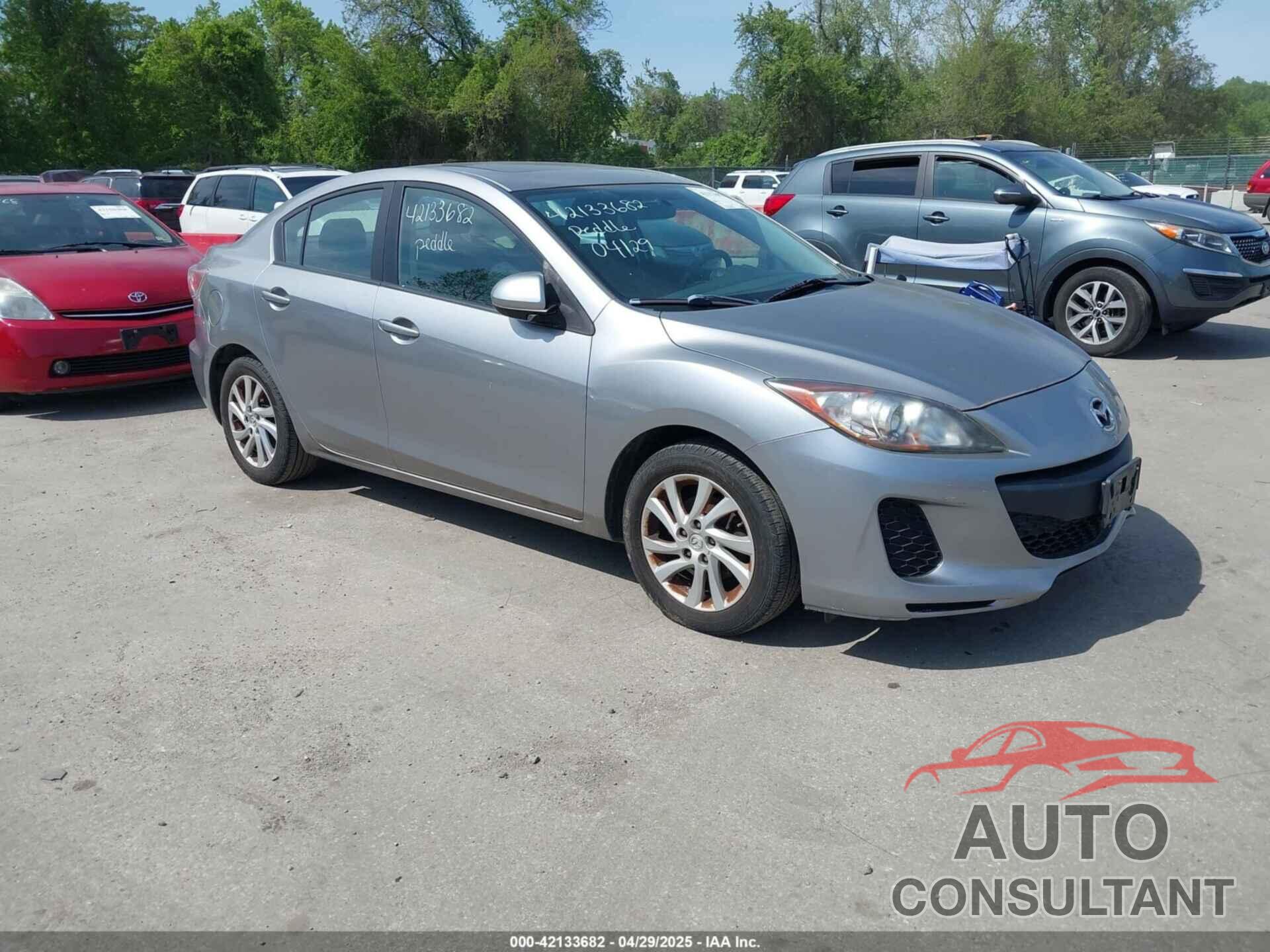 MAZDA MAZDA3 2012 - JM1BL1VG8C1511935
