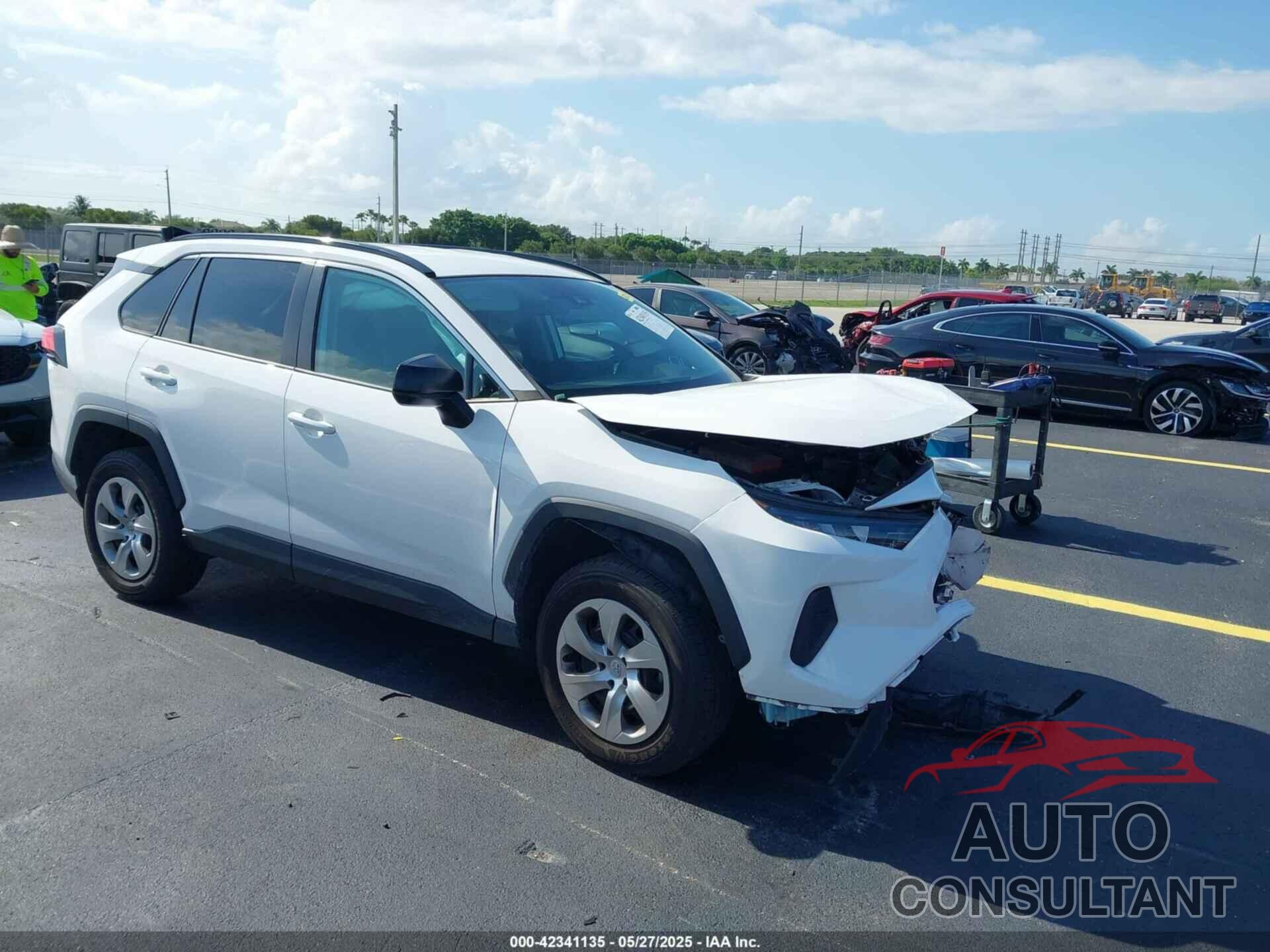 TOYOTA RAV4 2021 - 2T3H1RFV7MC134823