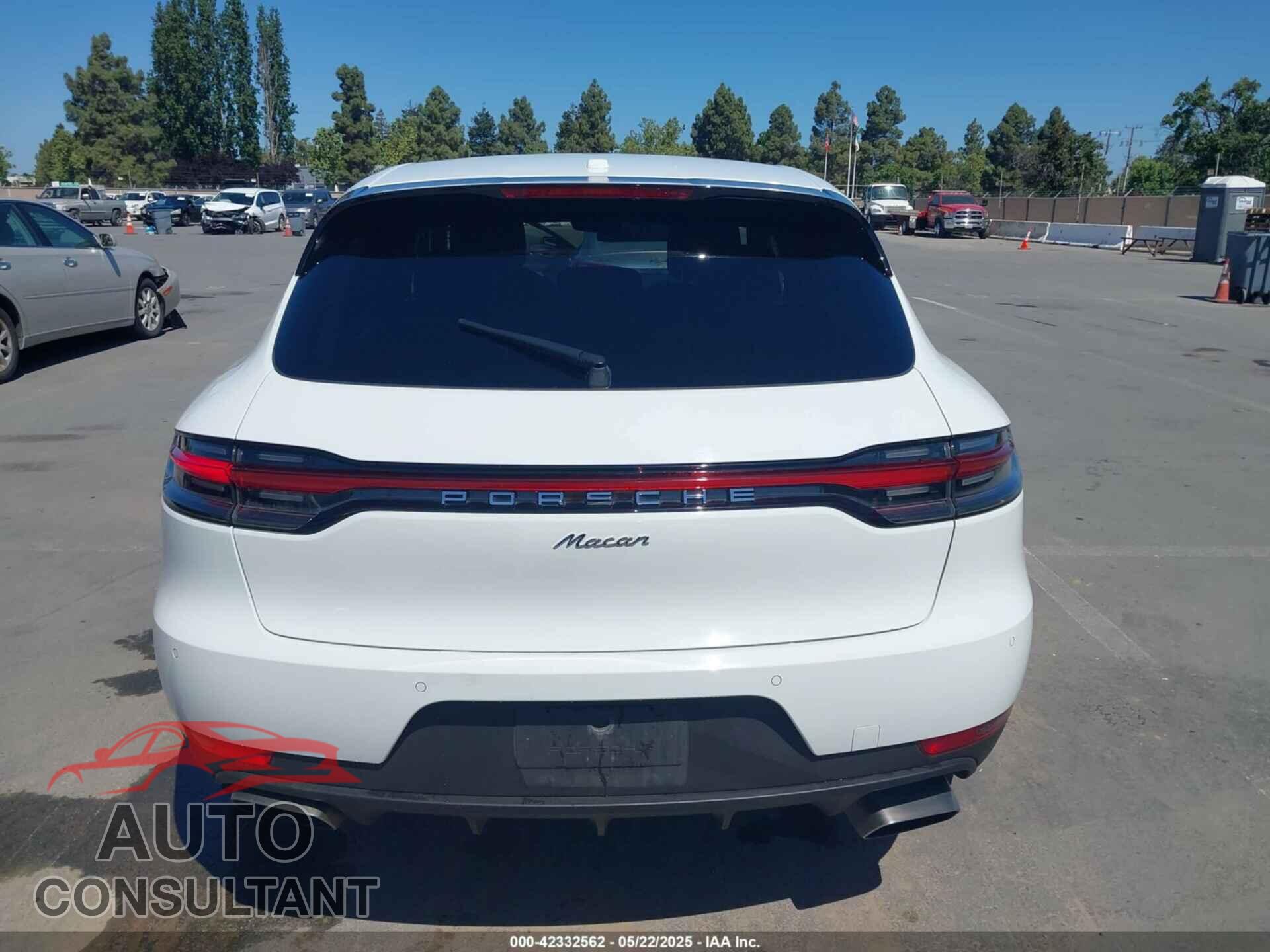 PORSCHE MACAN 2021 - WP1AA2A51MLB00523