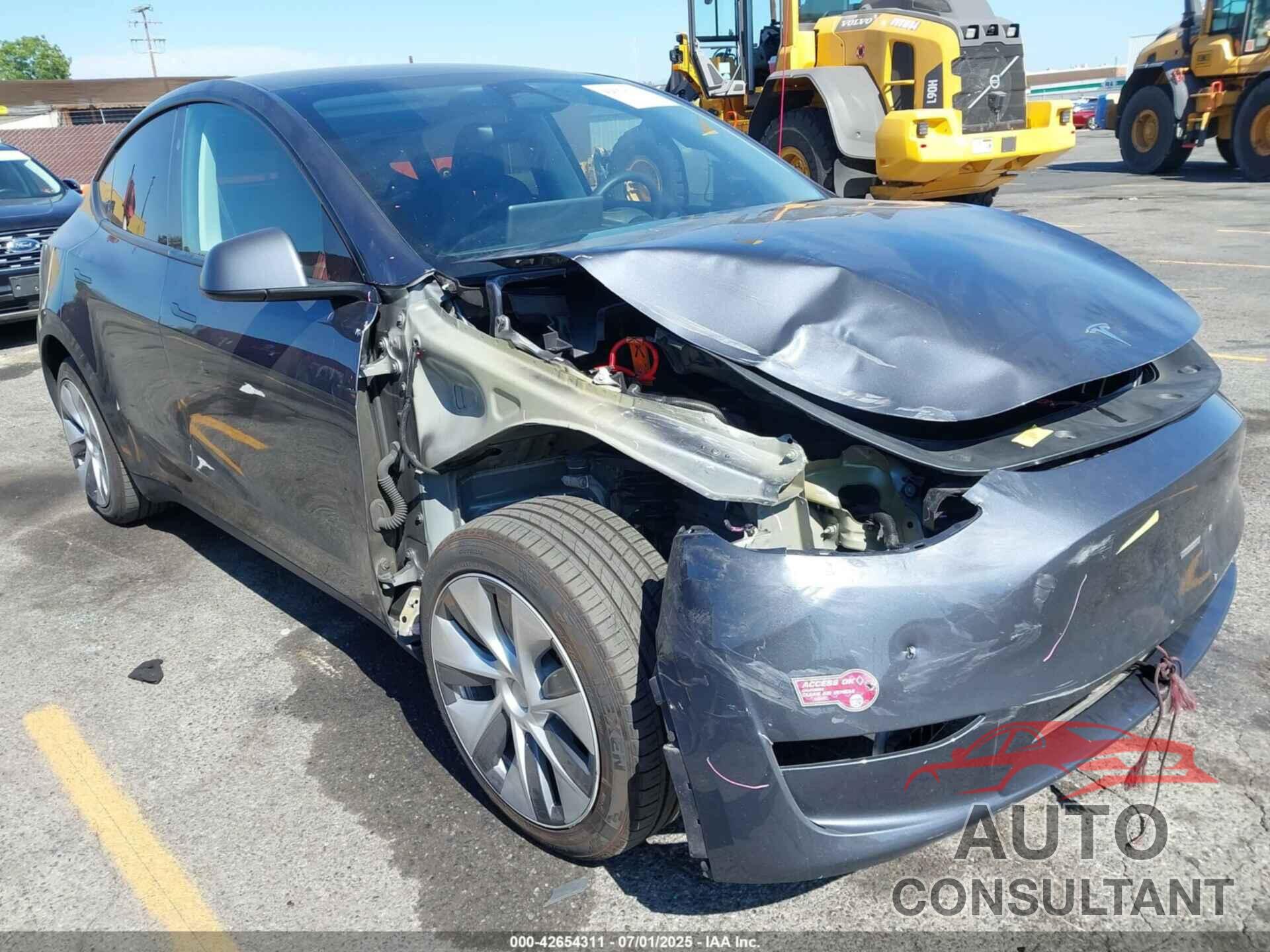 TESLA MODEL Y 2023 - 7SAYGDED4PF934050