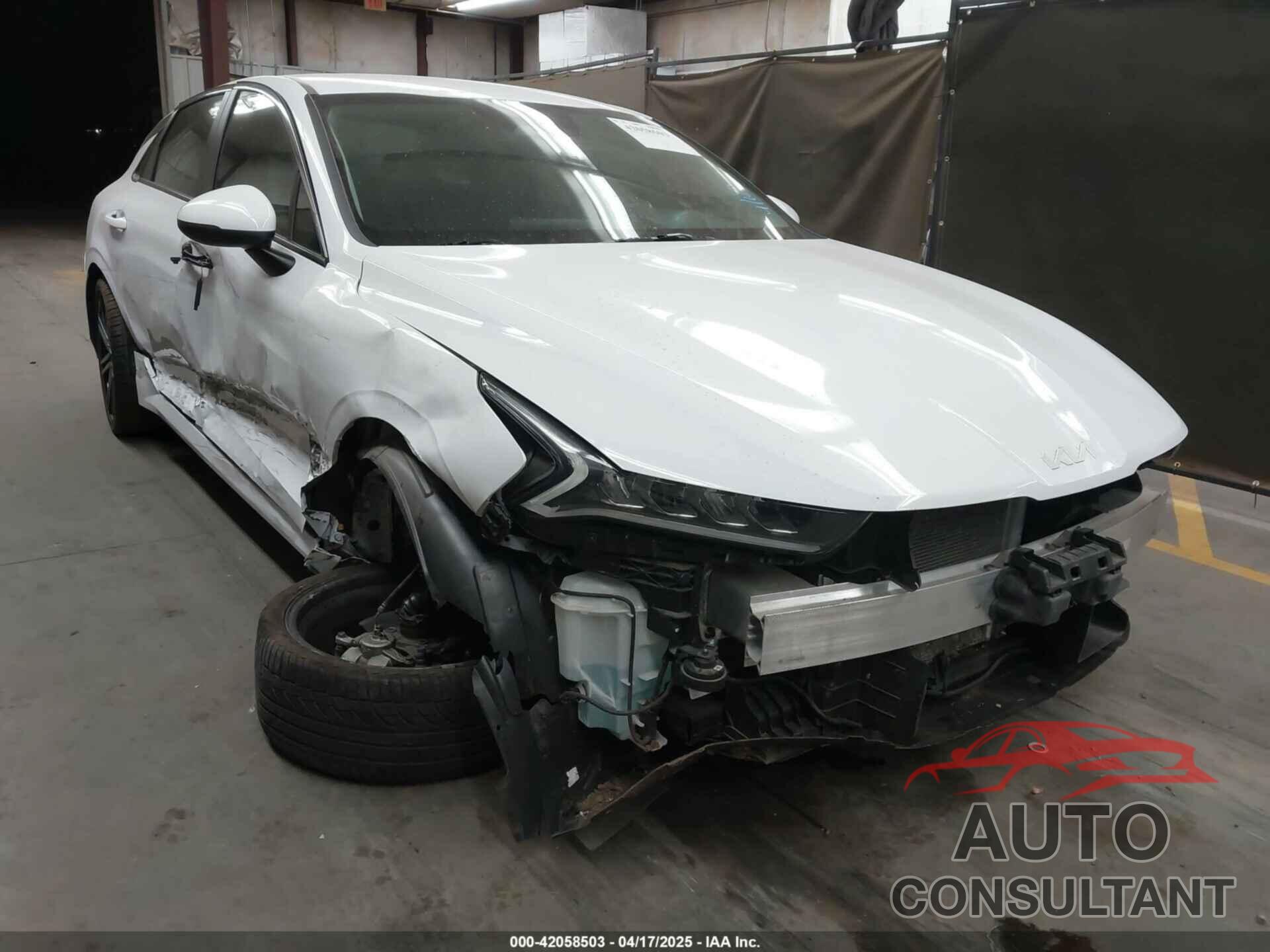KIA K5 2022 - 5XXG14J2XNG138296