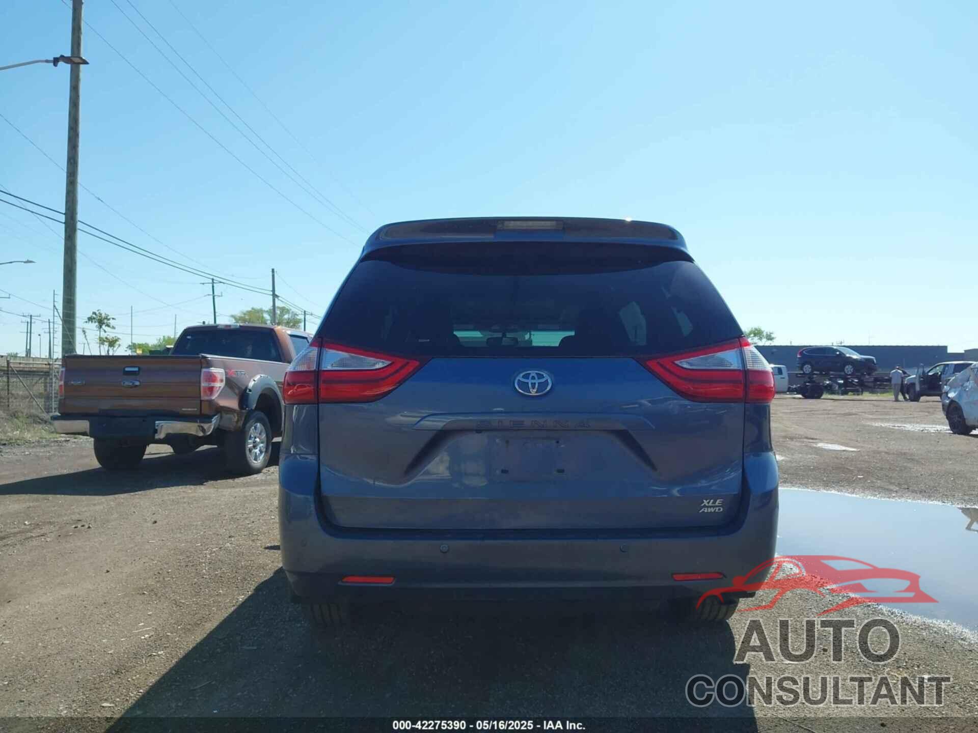TOYOTA SIENNA 2017 - 5TDDZ3DC4HS156287