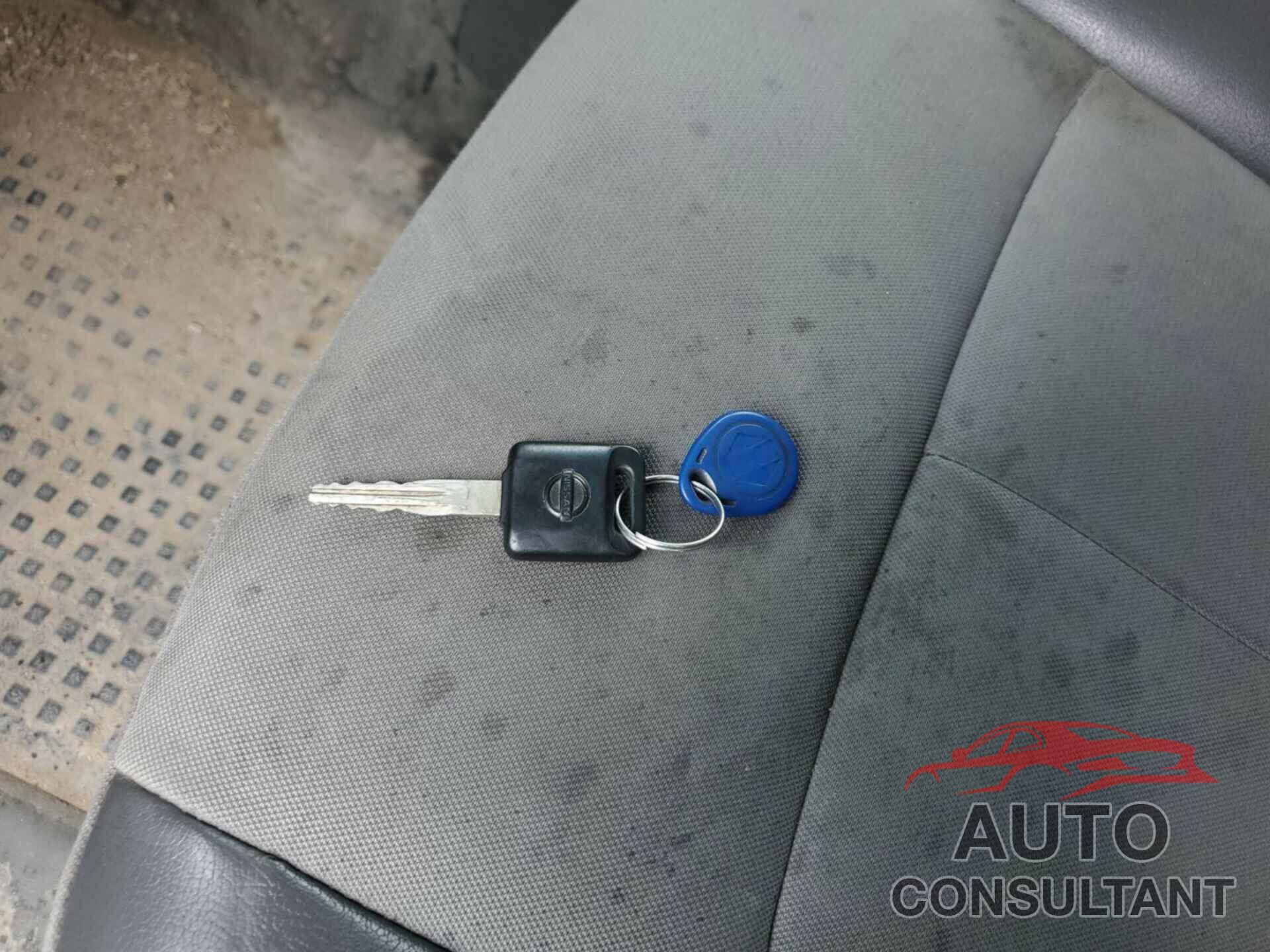 NISSAN NV 2018 - 1N6BF0KY8JN814750
