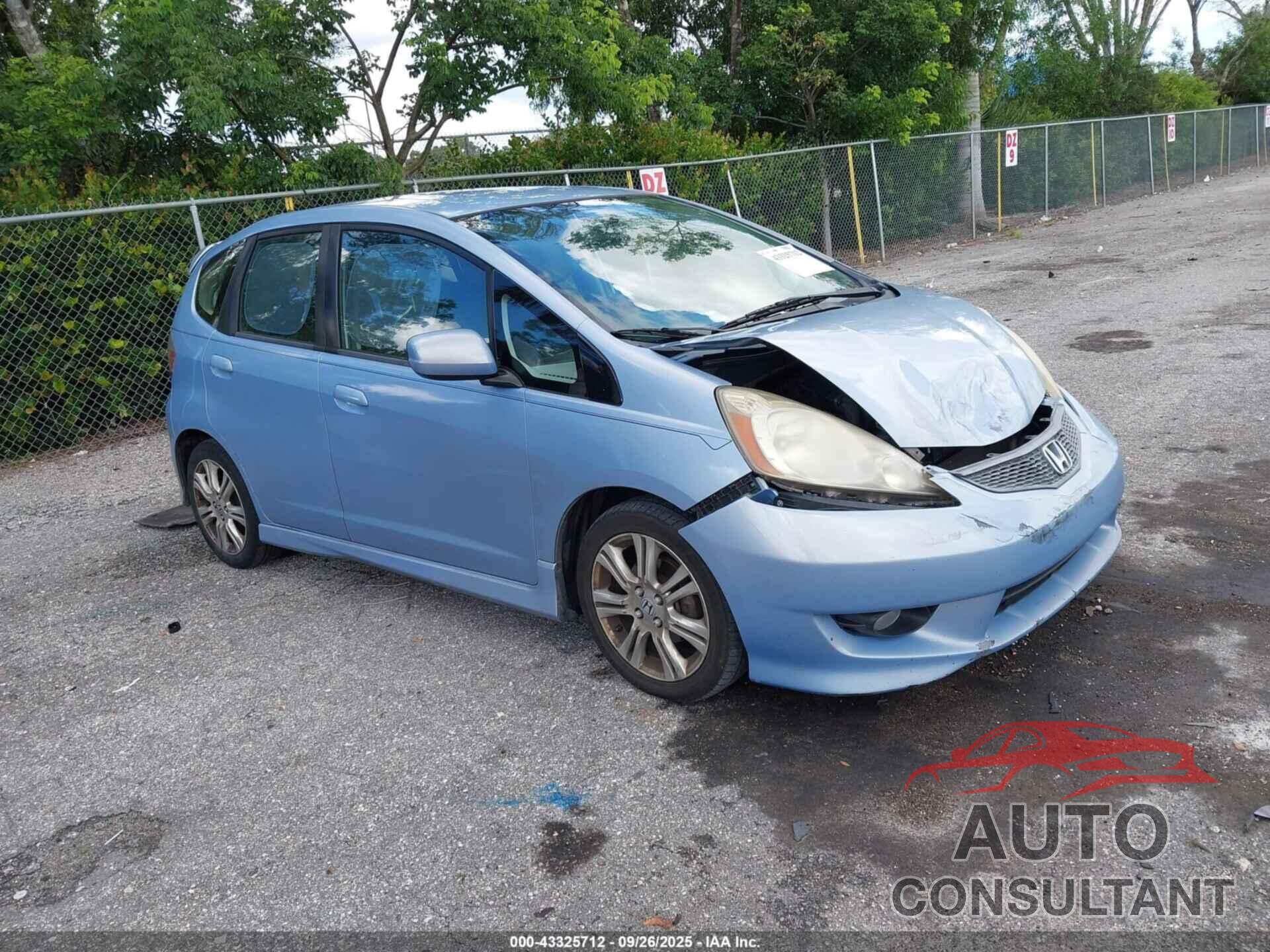 HONDA FIT 2010 - JHMGE8H46AC037414