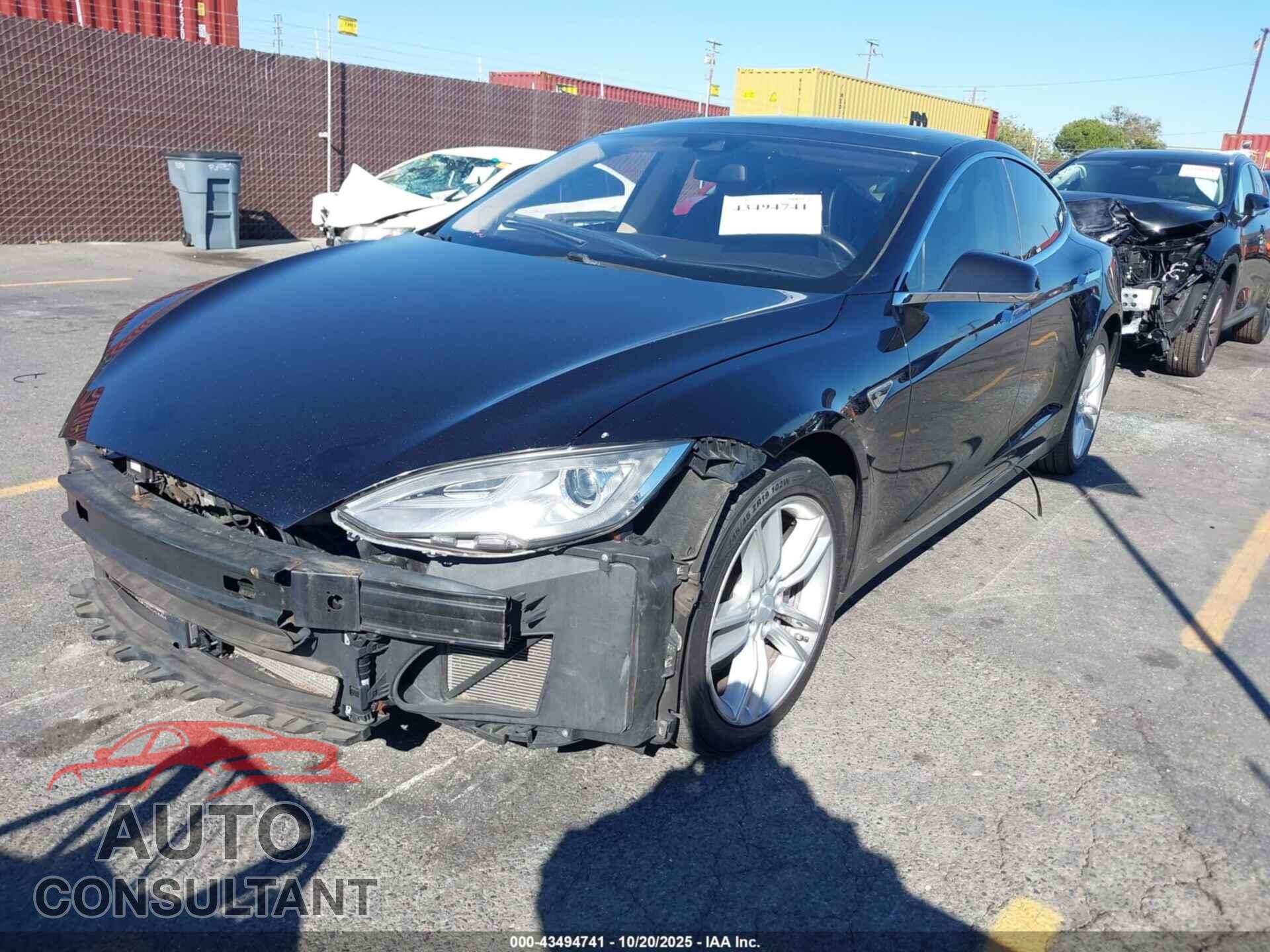 TESLA MODEL S 2015 - 5YJSA1E27FF114173