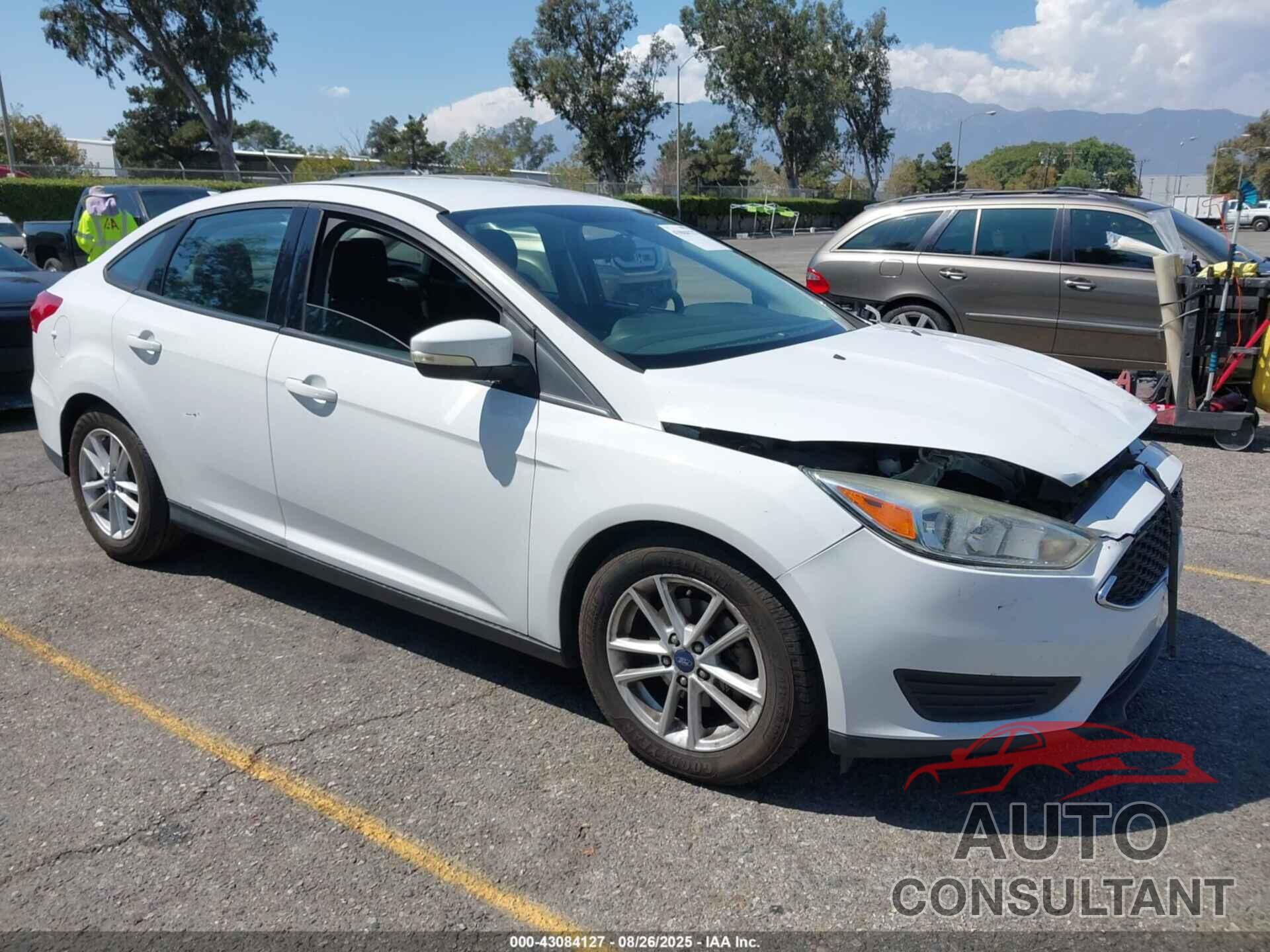 FORD FOCUS 2017 - 1FADP3F24HL278844