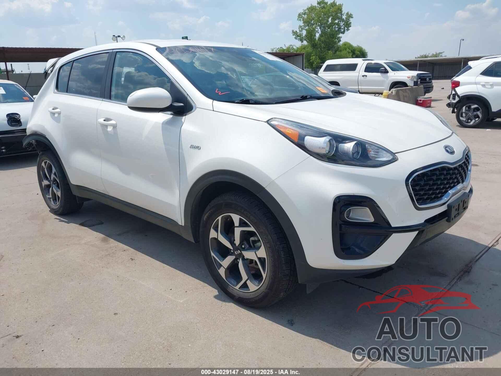 KIA SPORTAGE 2021 - KNDPMCACXM7942180