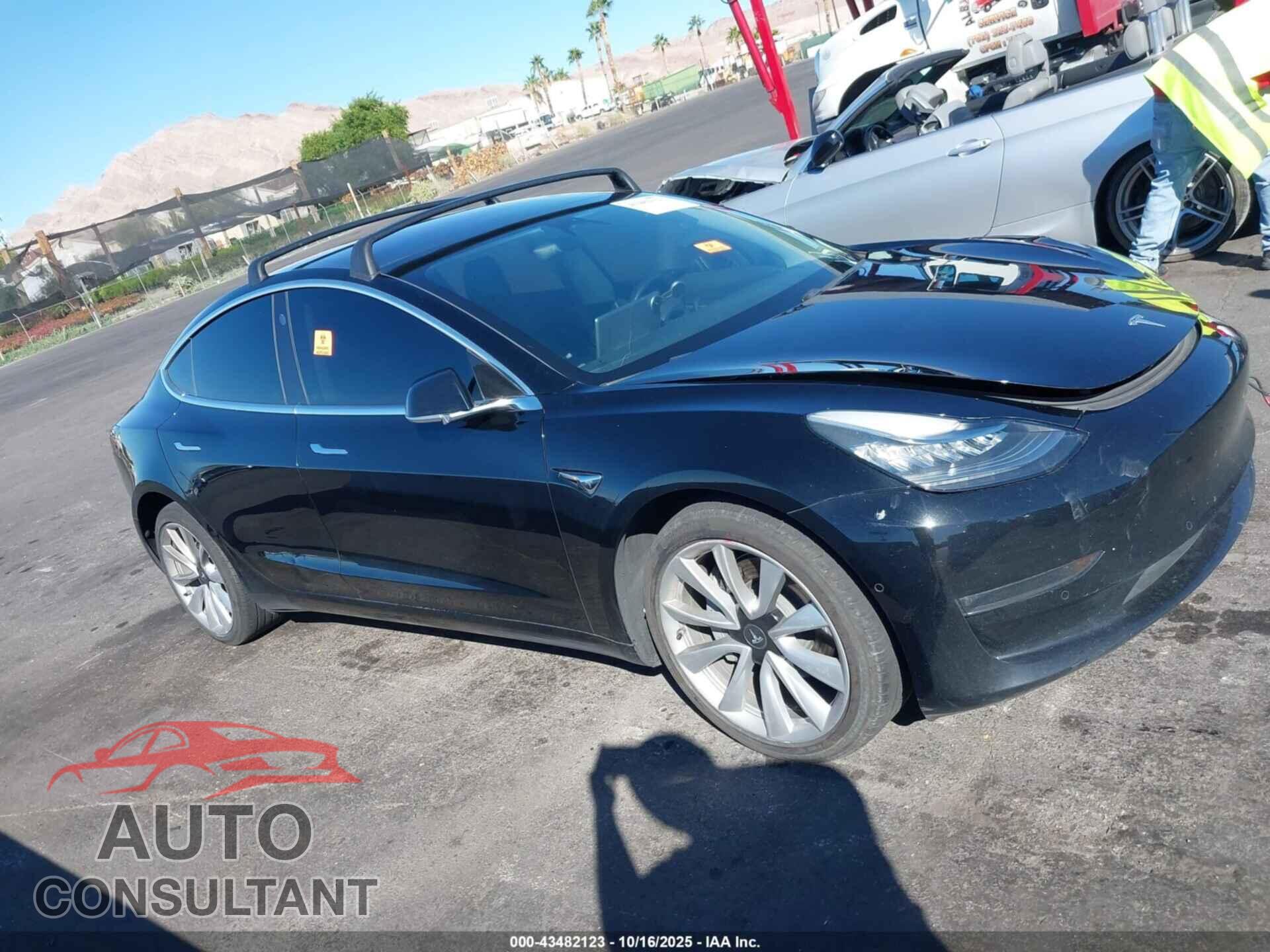 TESLA MODEL 3 2018 - 5YJ3E1EA2JF061231