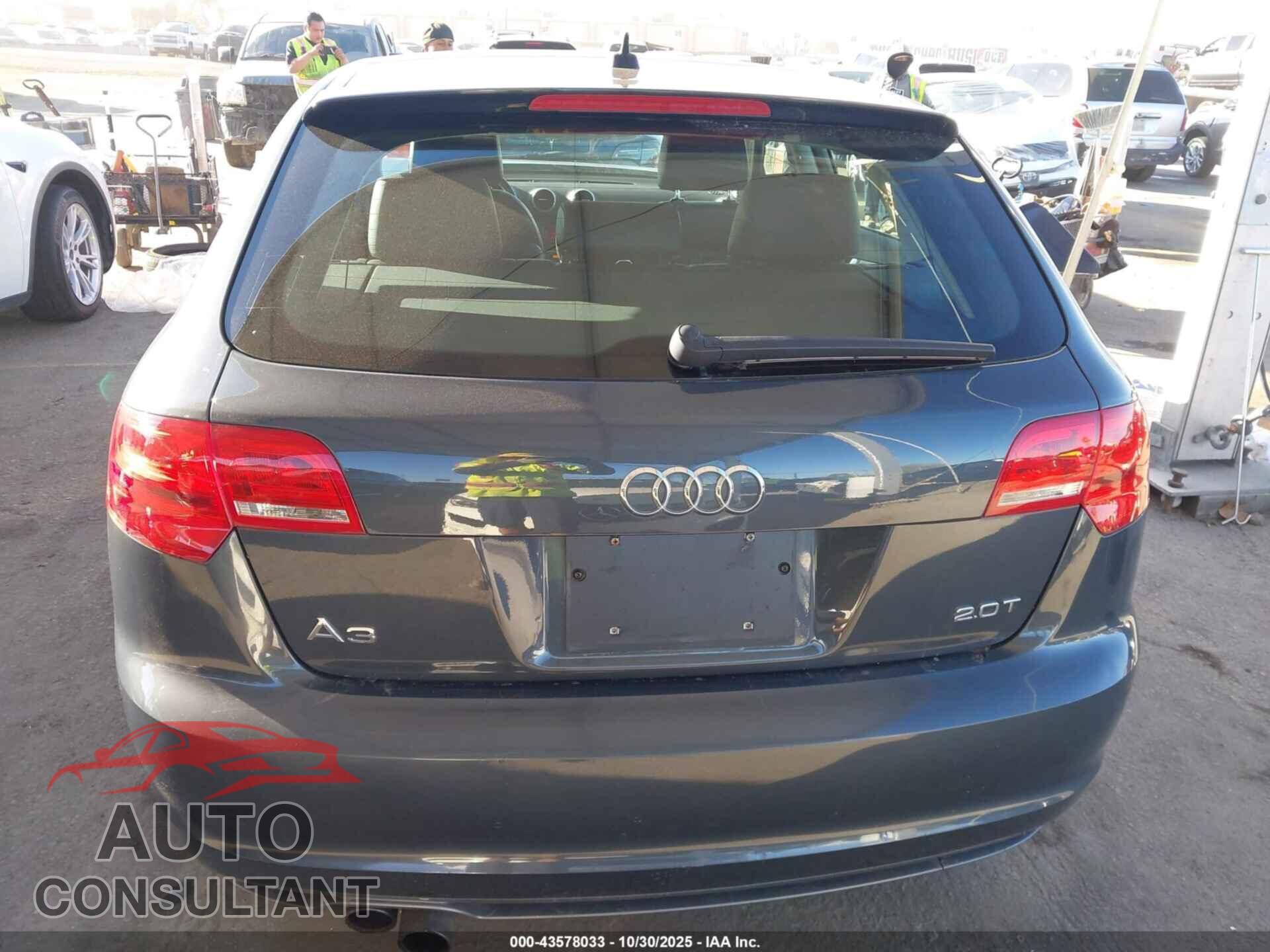 AUDI A3 2012 - WAUBEAFM3CA055760