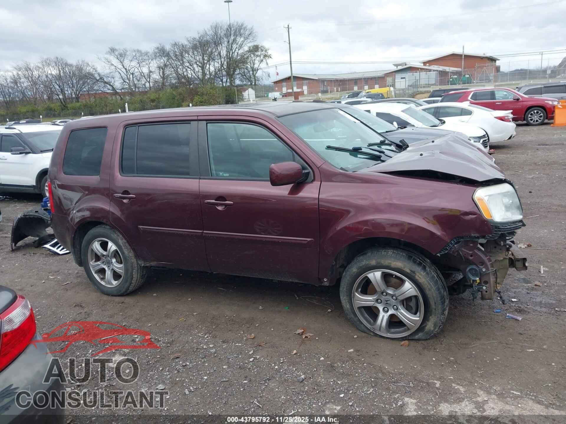 HONDA PILOT 2012 - 5FNYF3H63CB010233