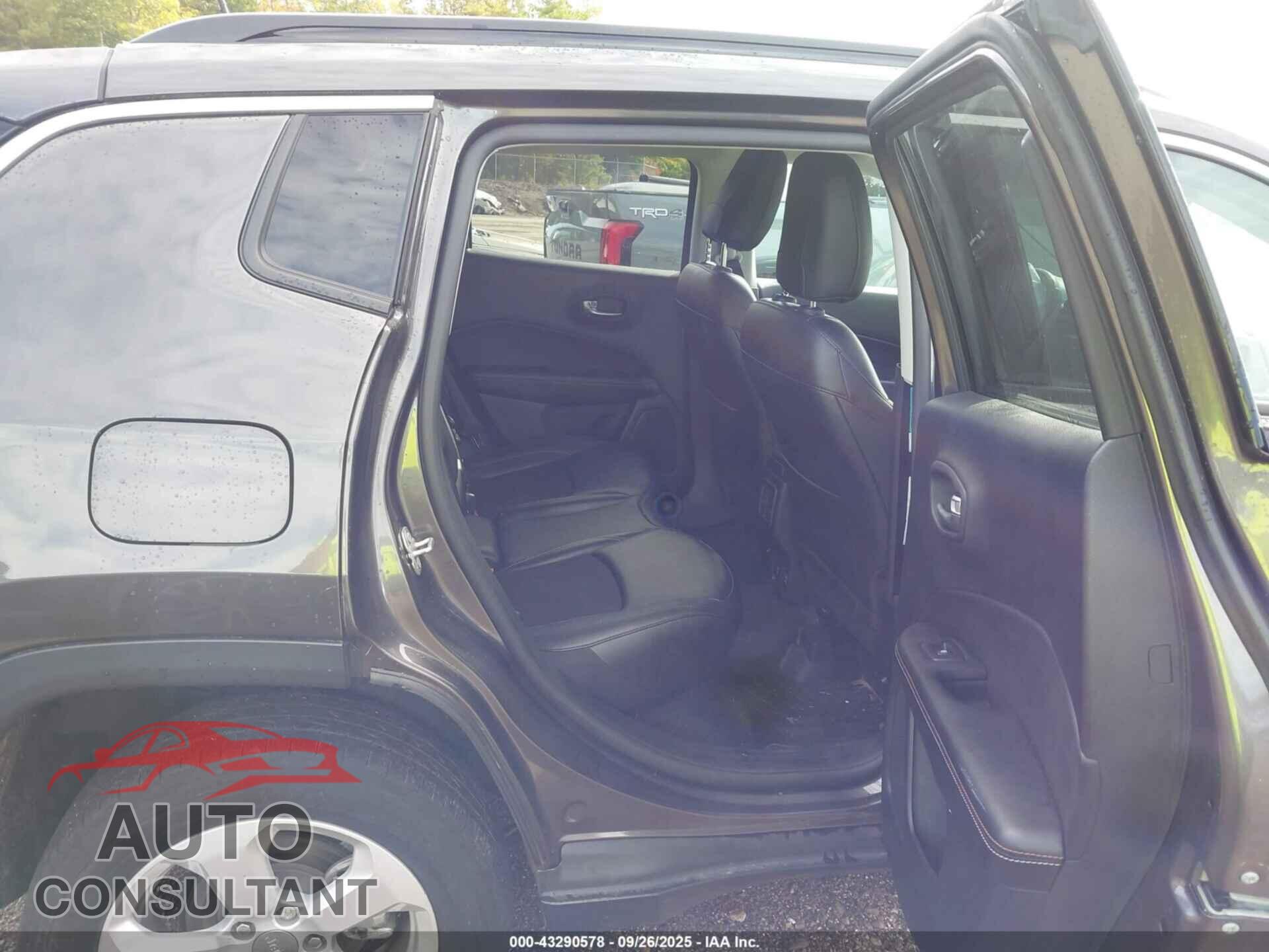 JEEP COMPASS 2021 - 3C4NJDBB2MT544968
