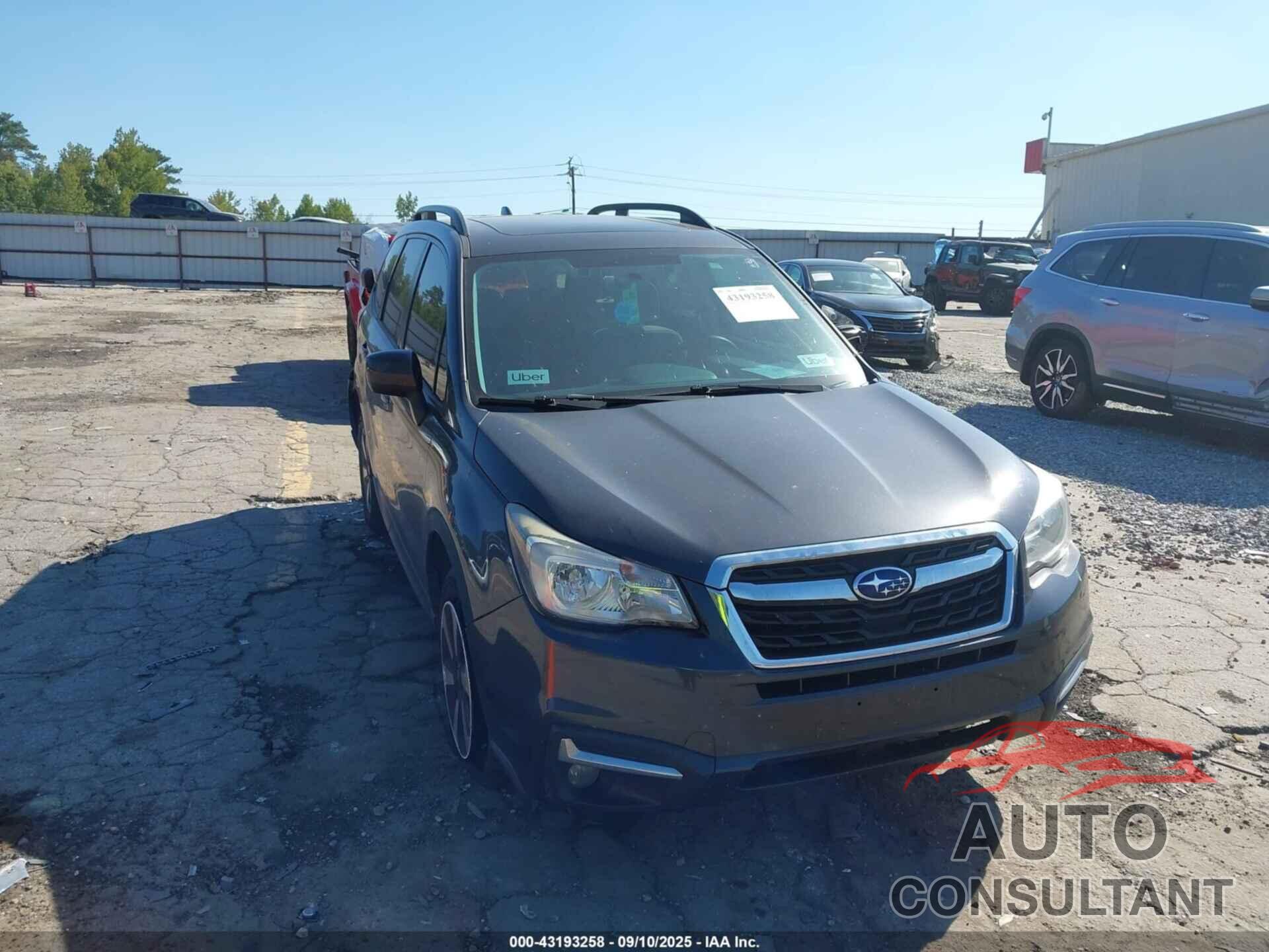 SUBARU FORESTER 2017 - JF2SJAGC4HH528795