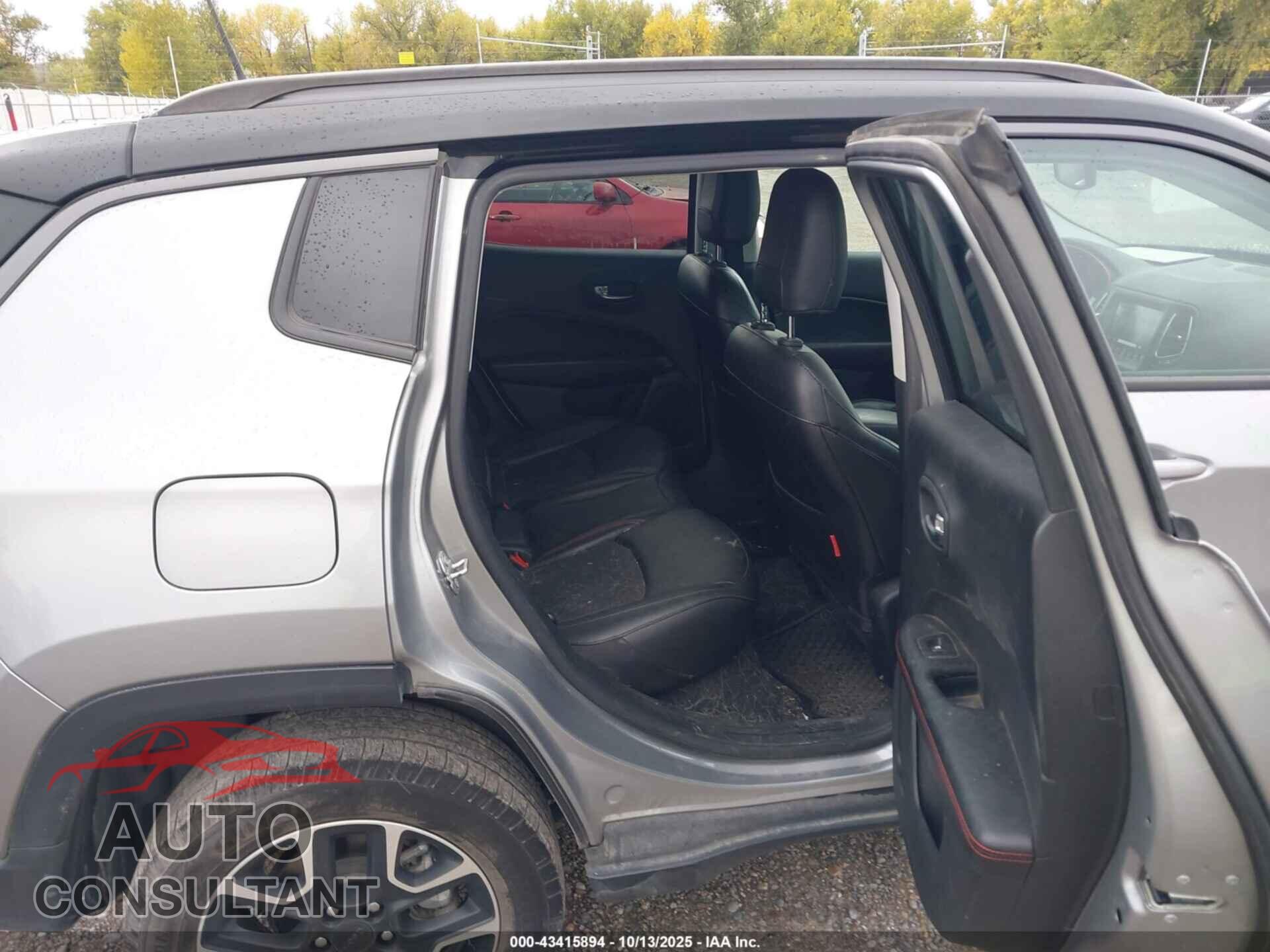 JEEP COMPASS 2020 - 3C4NJDDB1LT193899