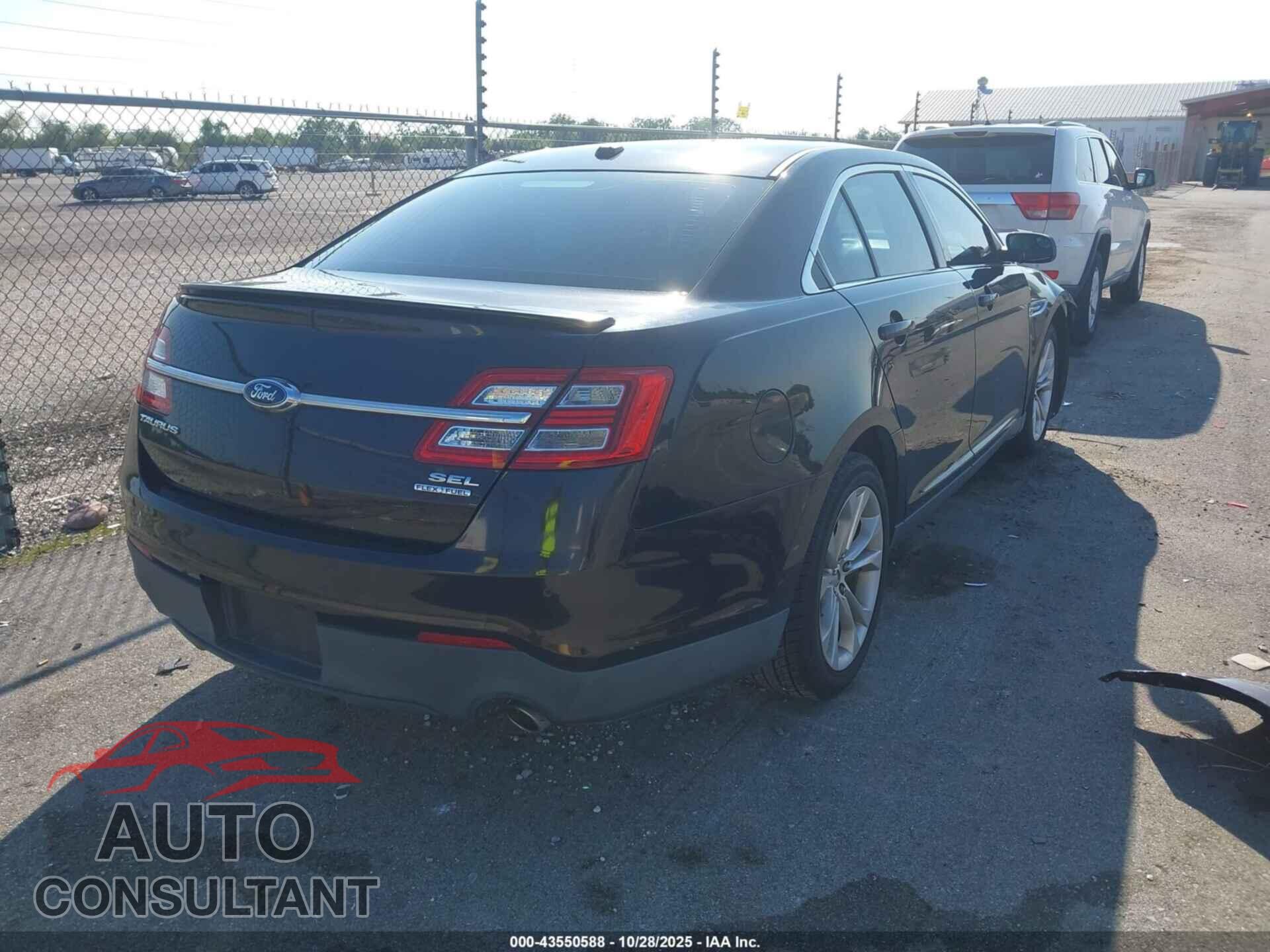 FORD TAURUS 2013 - 1FAHP2E83DG192199