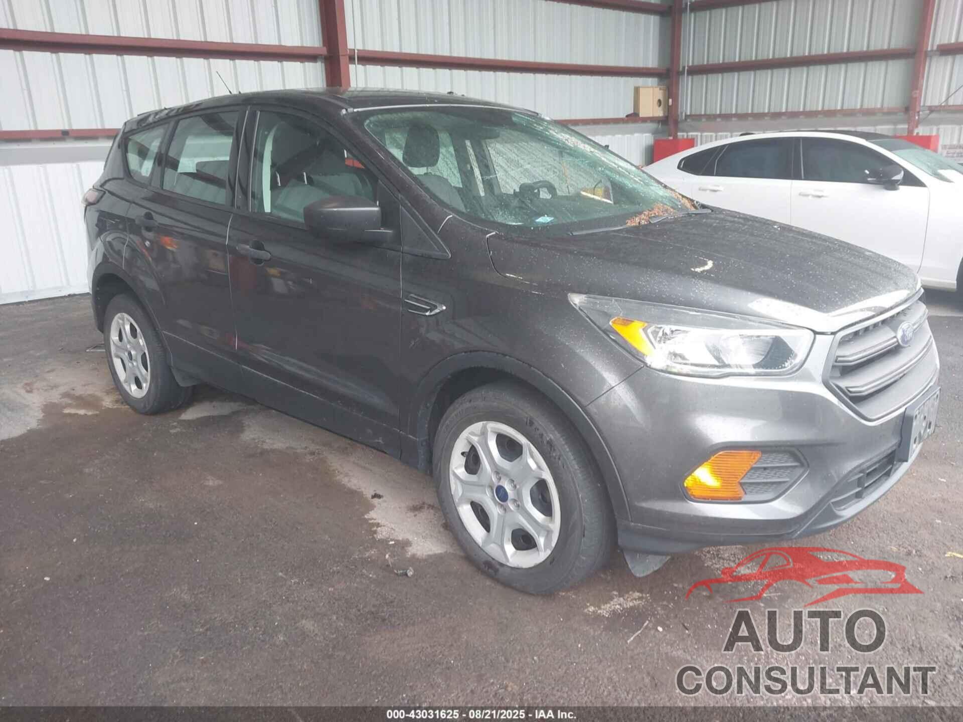 FORD ESCAPE 2018 - 1FMCU0F72JUB55211