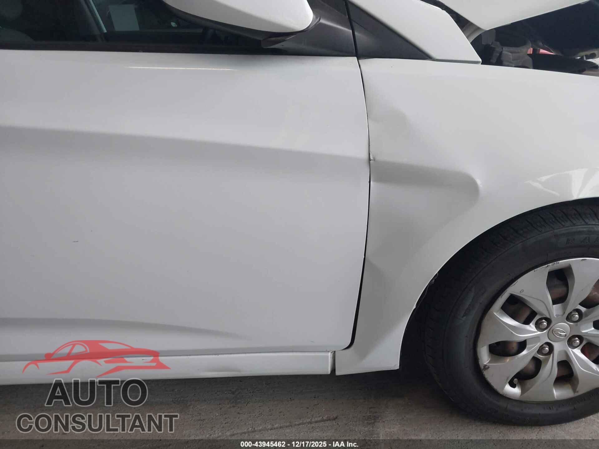 HYUNDAI ACCENT 2017 - KMHCT4AE9HU319323