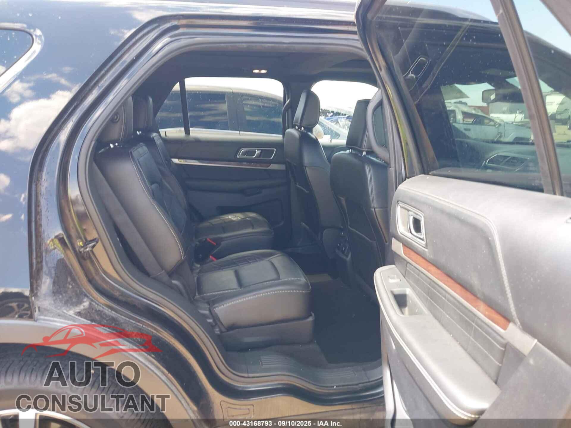 FORD EXPLORER 2018 - 1FM5K8HTXJGC66174